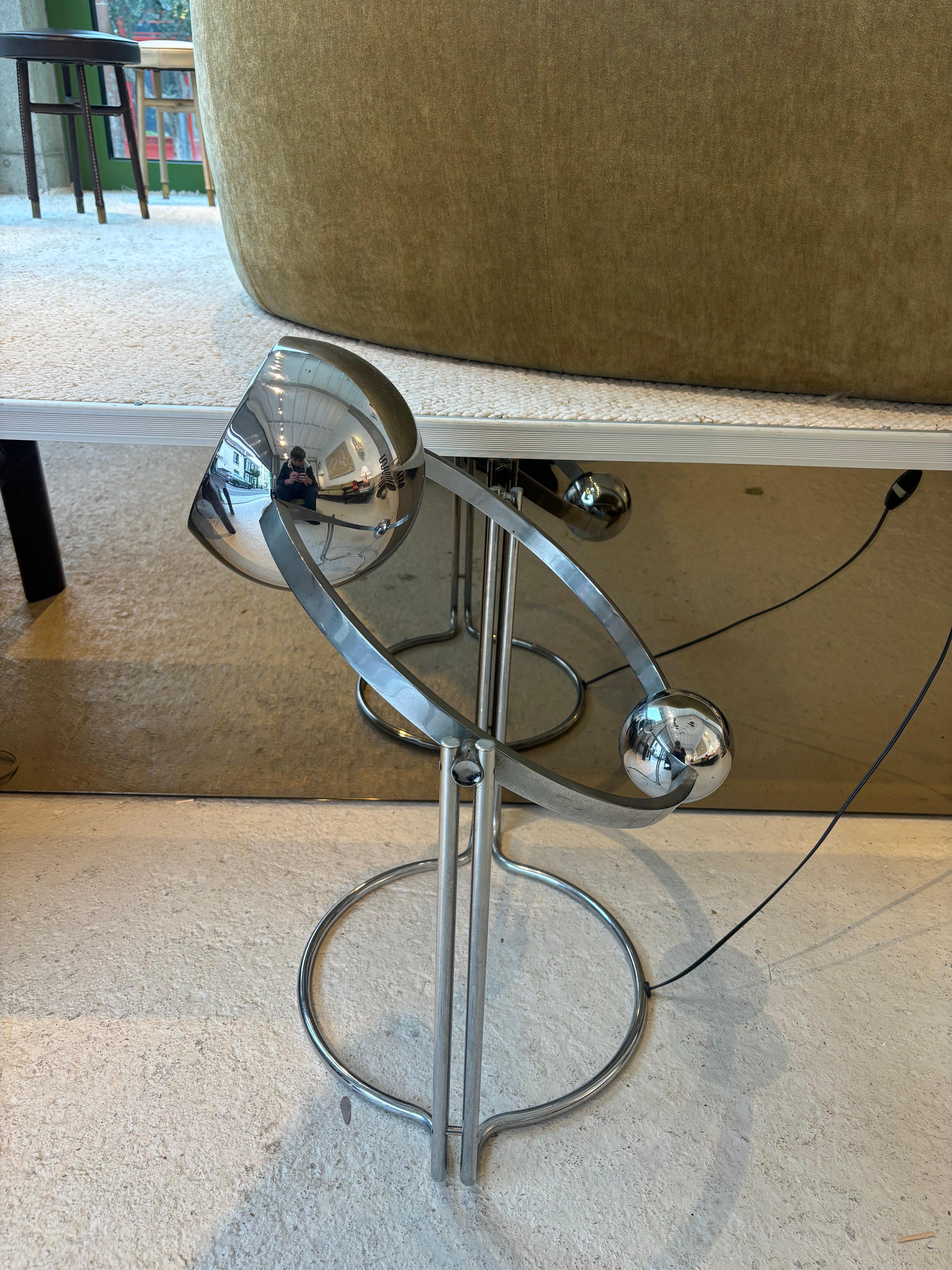 Acciaio inossidabile Scarsa lampada da banco Balanc di Pierre Soulié per Verre Lumière in vendita