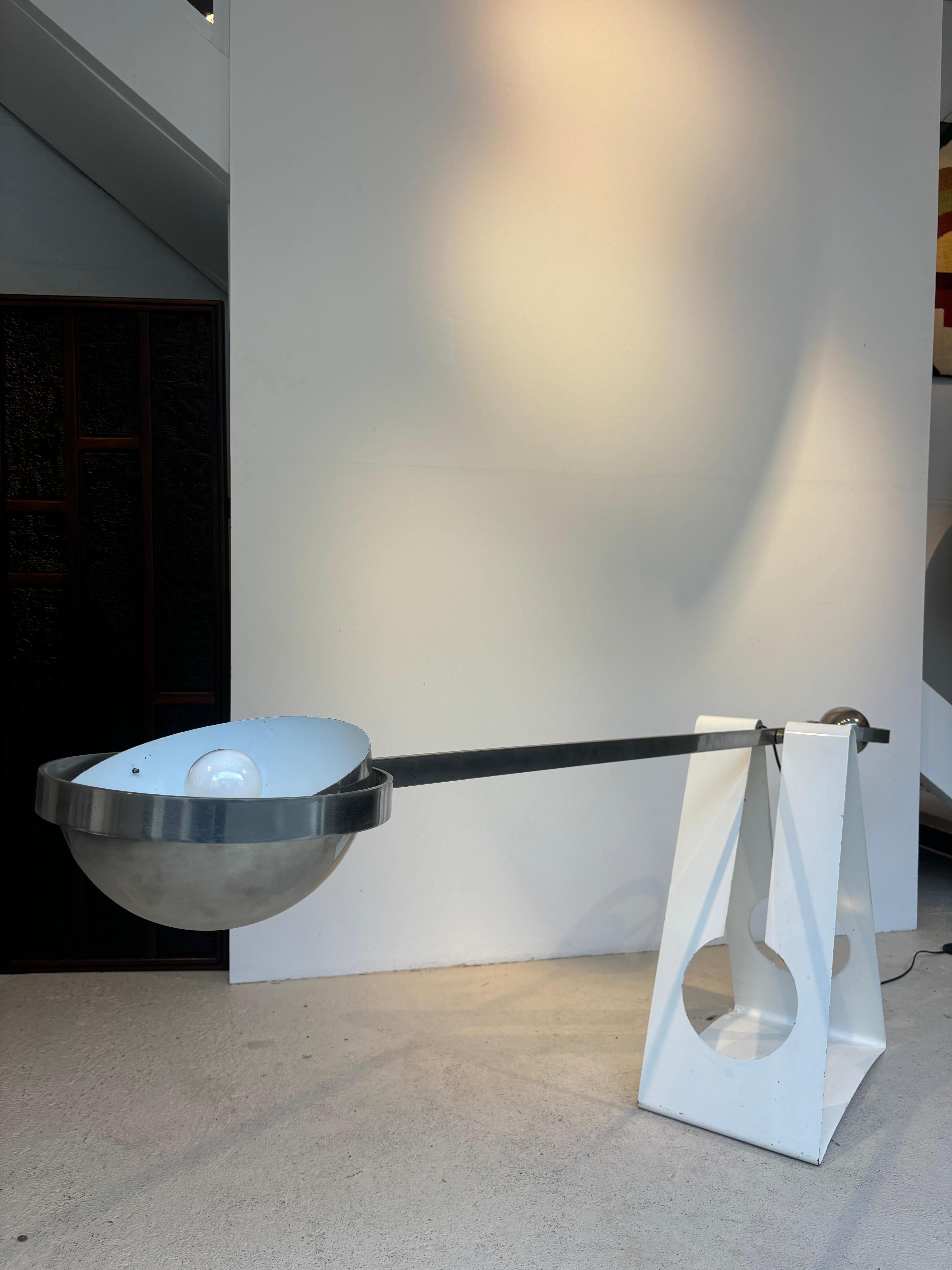Scarce floorlamp by Sabine Charoy for Verre et Lumières. en vente 3