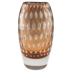 Rare vase Harrach en verre de Mica ambré par Milan Metelak 1968