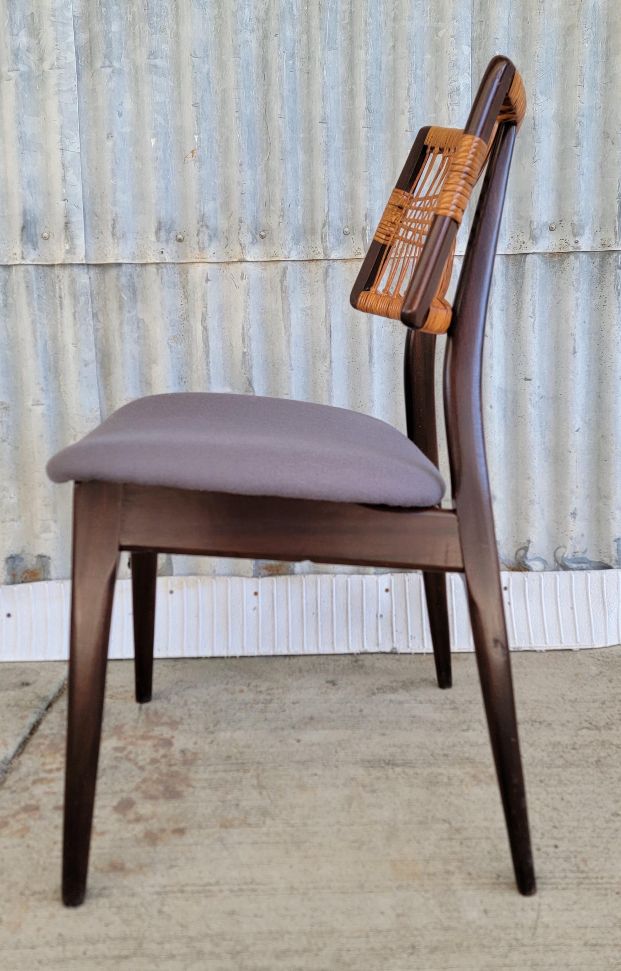 Mid-Century Modern Scarce Heywood Wakefield Dining Chair For Sale