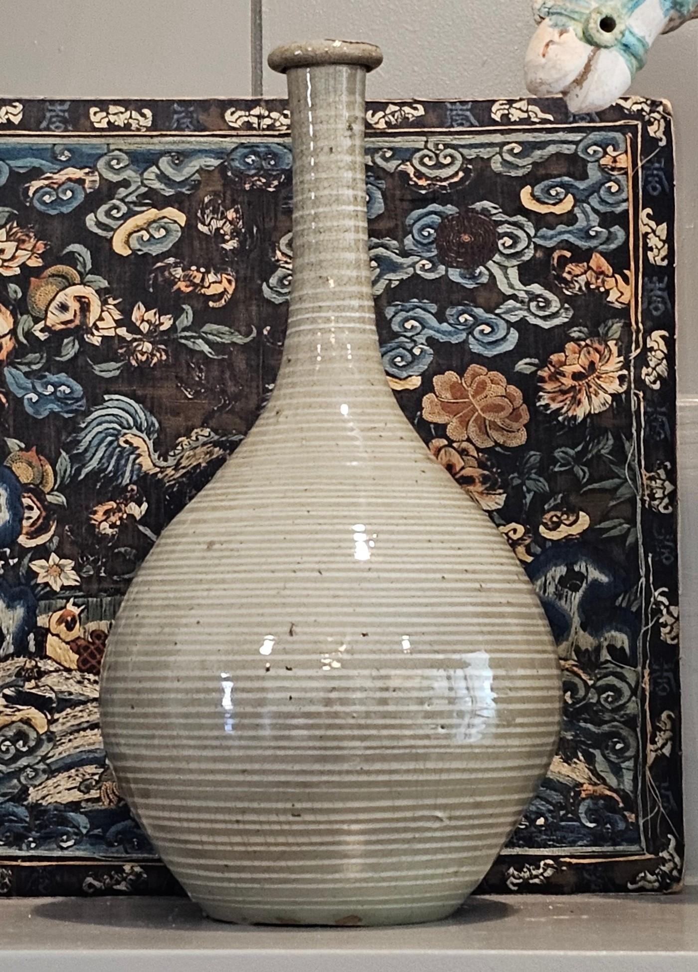 Scarce Antique Japanese Mishima Karatsu Ware Glazed Sake Bottle Vase Pottery For Sale 2