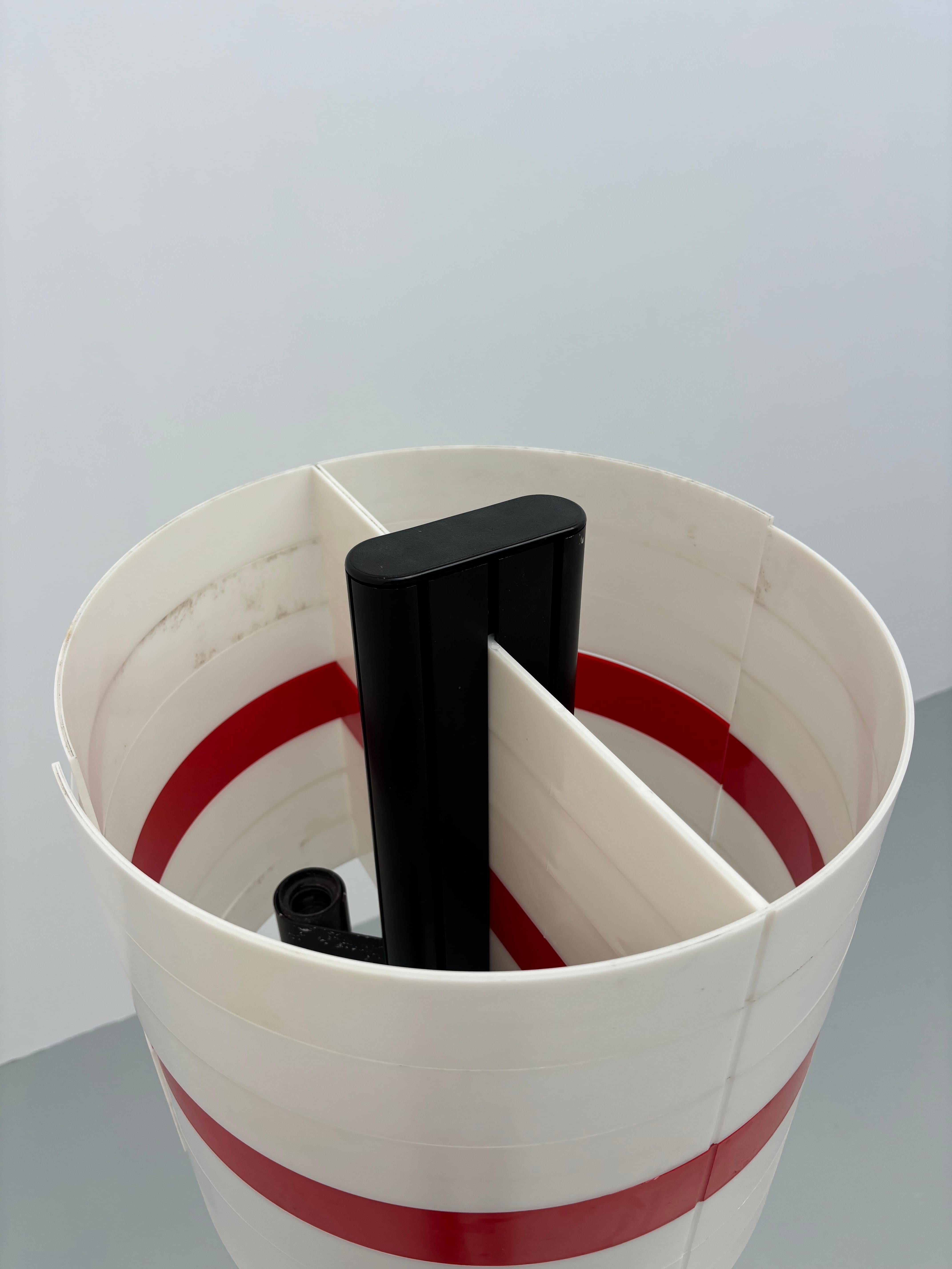Seltene Jean-Pierre Vitrac Stehleuchte für verre et lumière (Aluminium) im Angebot