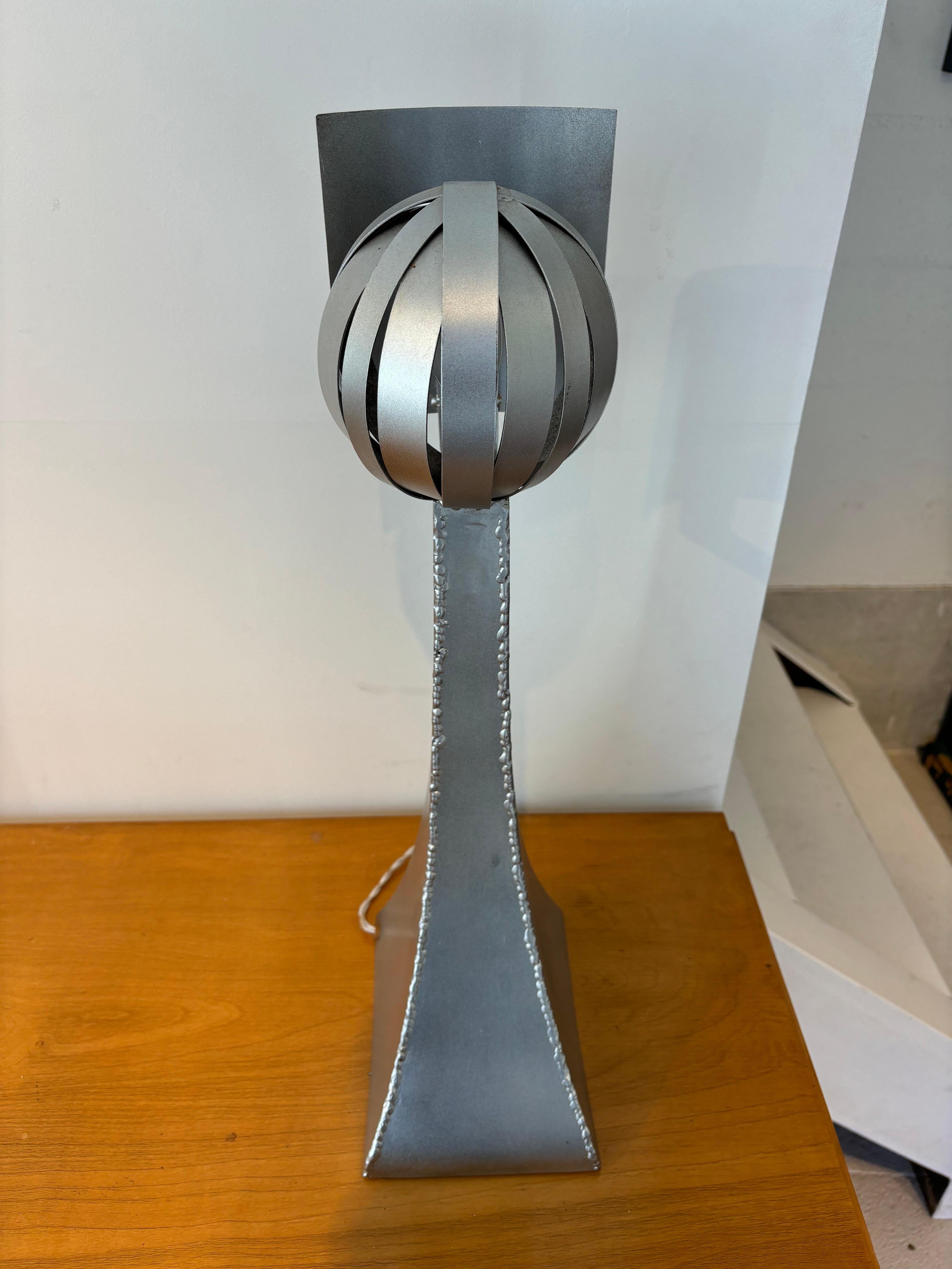 Seltene Lampe von Odile Mir für die Galerie Jacques Lacloche im Angebot 1