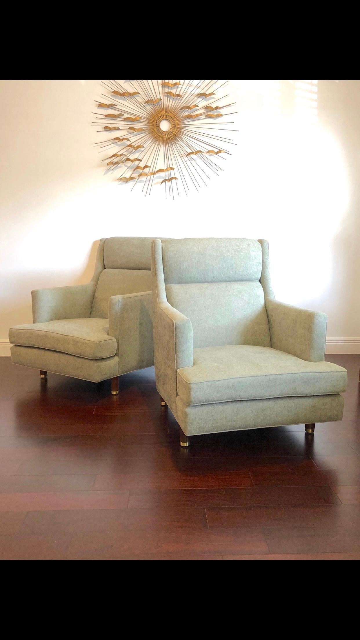 Scarce Large Scale Lounge Chairs by Edward Wormley for Dunbar In Good Condition For Sale In St.Petersburg, FL