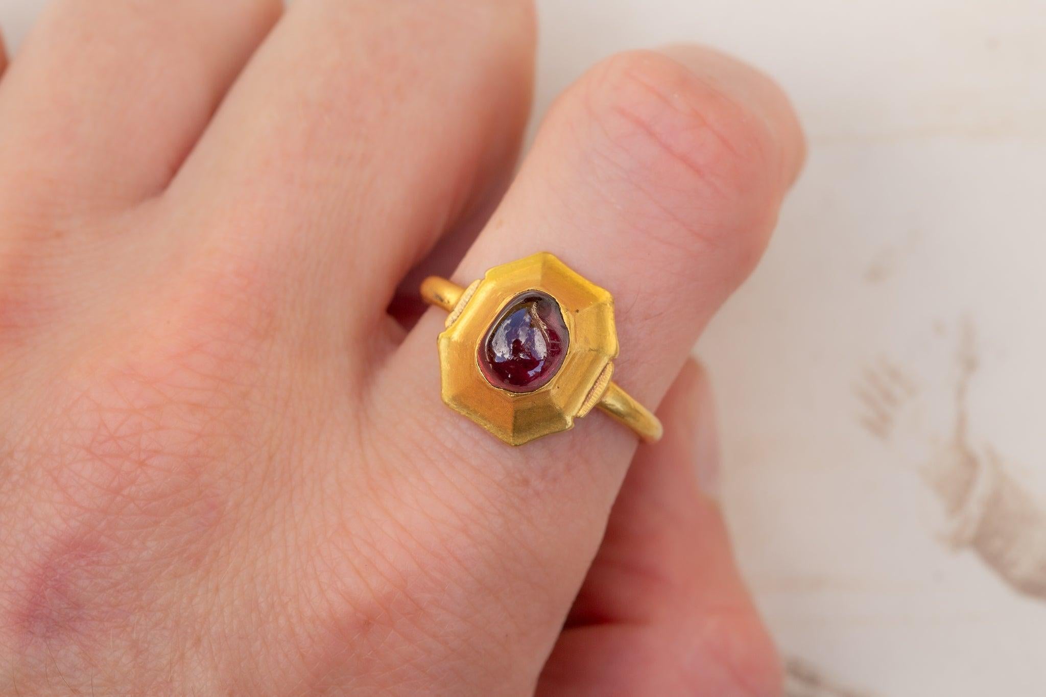 Scarce Medieval Gold Garnet Ring Antique 13th Century Talisman Signet Ring For Sale 4