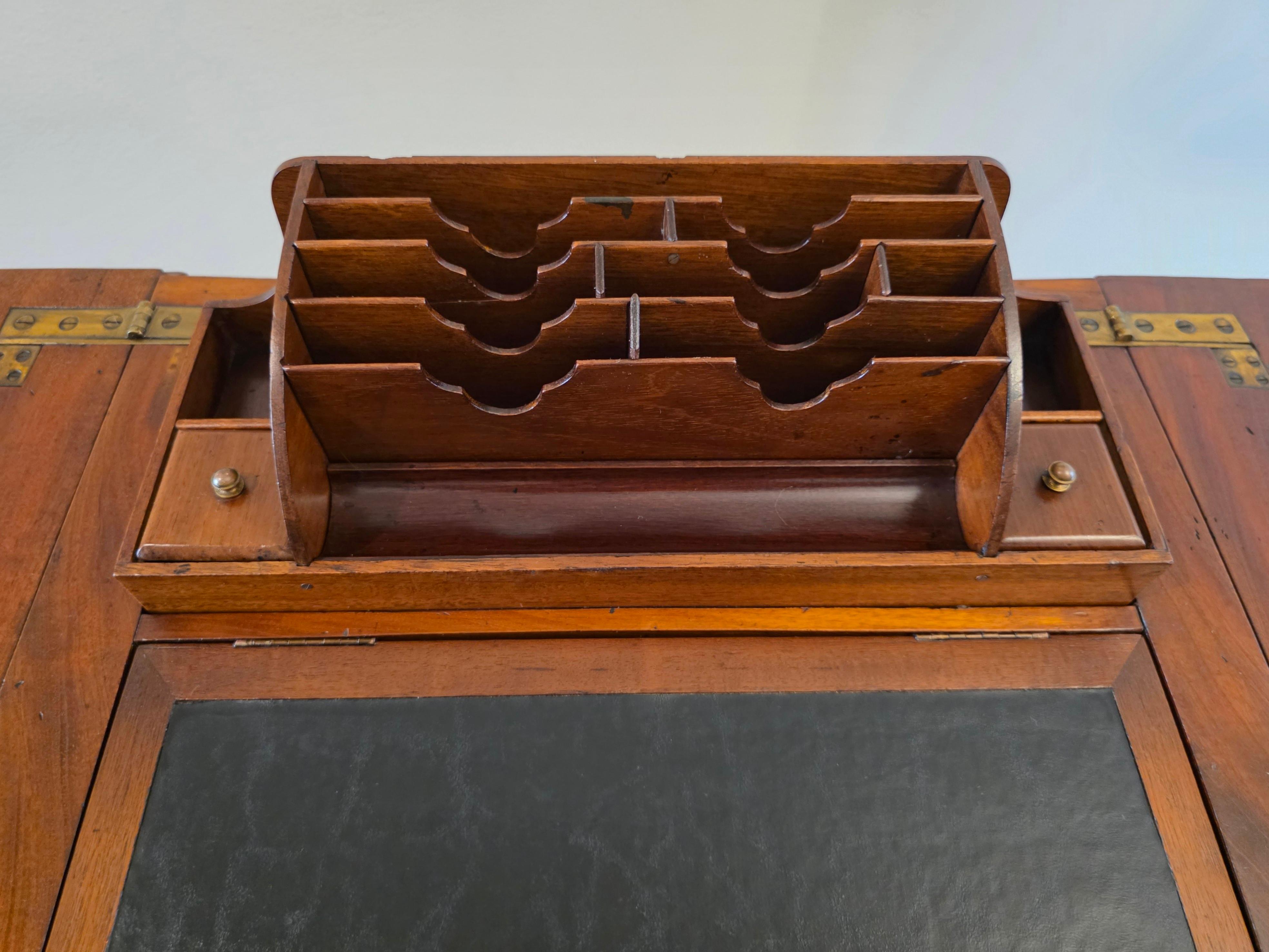 Seltene Metamorphic Edwardian Periode Mahagoni antiken Schreibtisch  Beistelltisch im Angebot 7