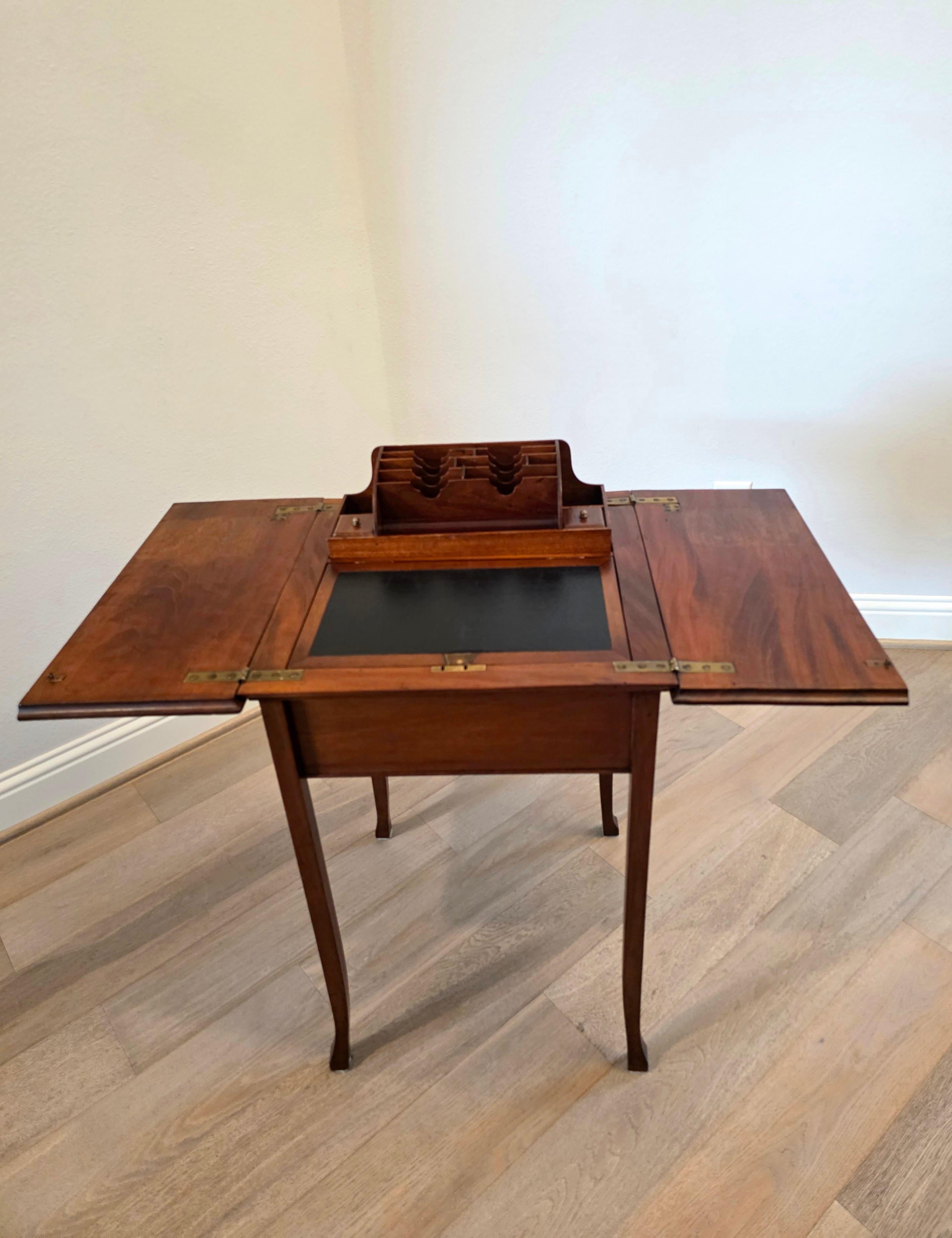 Seltene Metamorphic Edwardian Periode Mahagoni antiken Schreibtisch  Beistelltisch im Angebot 14