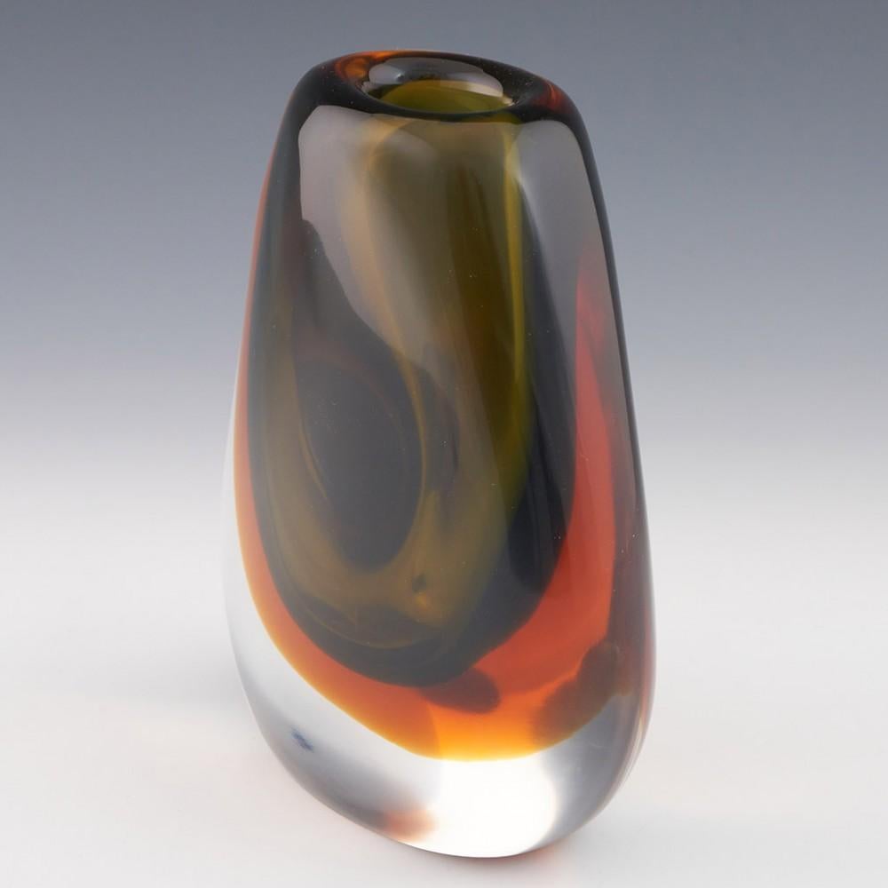 Scarce Moser Ovoid Green and Amber Sommerso Vase Central Join, 1967

Additional information:
Date : Designed 1967 
Origin : Karlsbad, Czechoslovakia. 
Bowl Features : Amber and green sommerso with the two faces adjoined by a solid inner blue ring of
