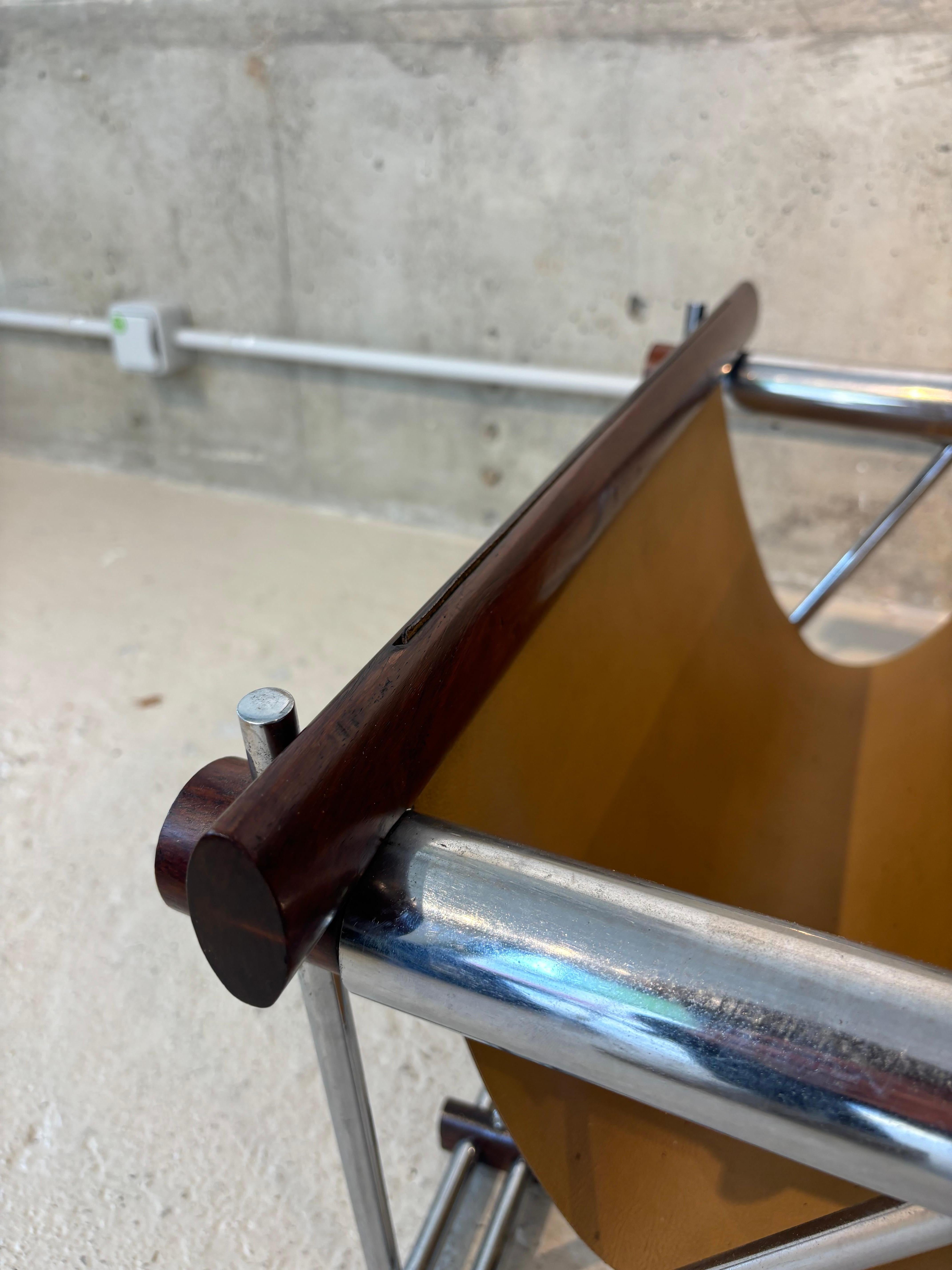 Rare canapé MP 123 de Percival Lafer en vente 8