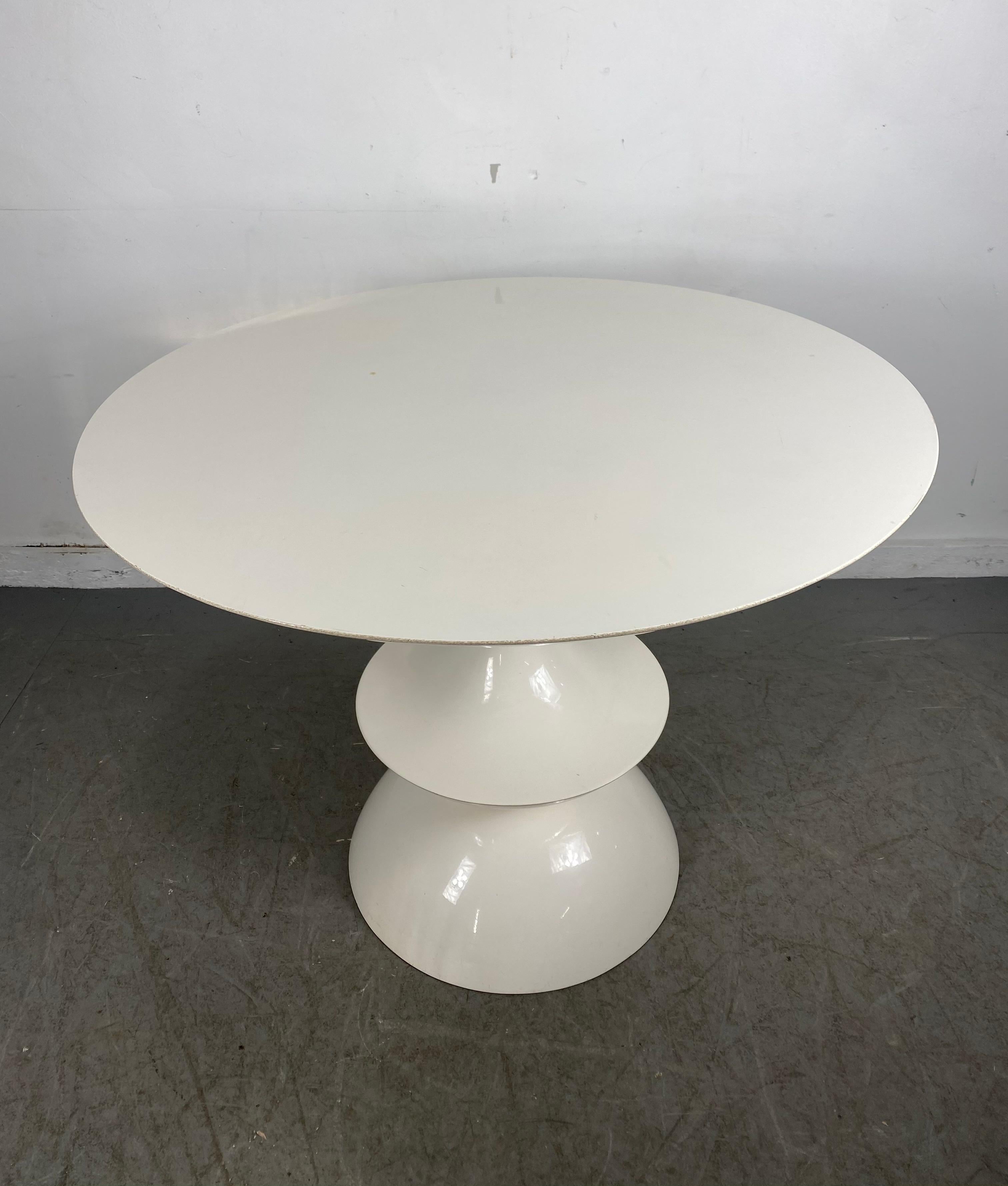 Milieu du XXe siècle Rare table à manger en fibre de verre « Domus Danica » de Nanna Ditzel, 1969, Danemark en vente