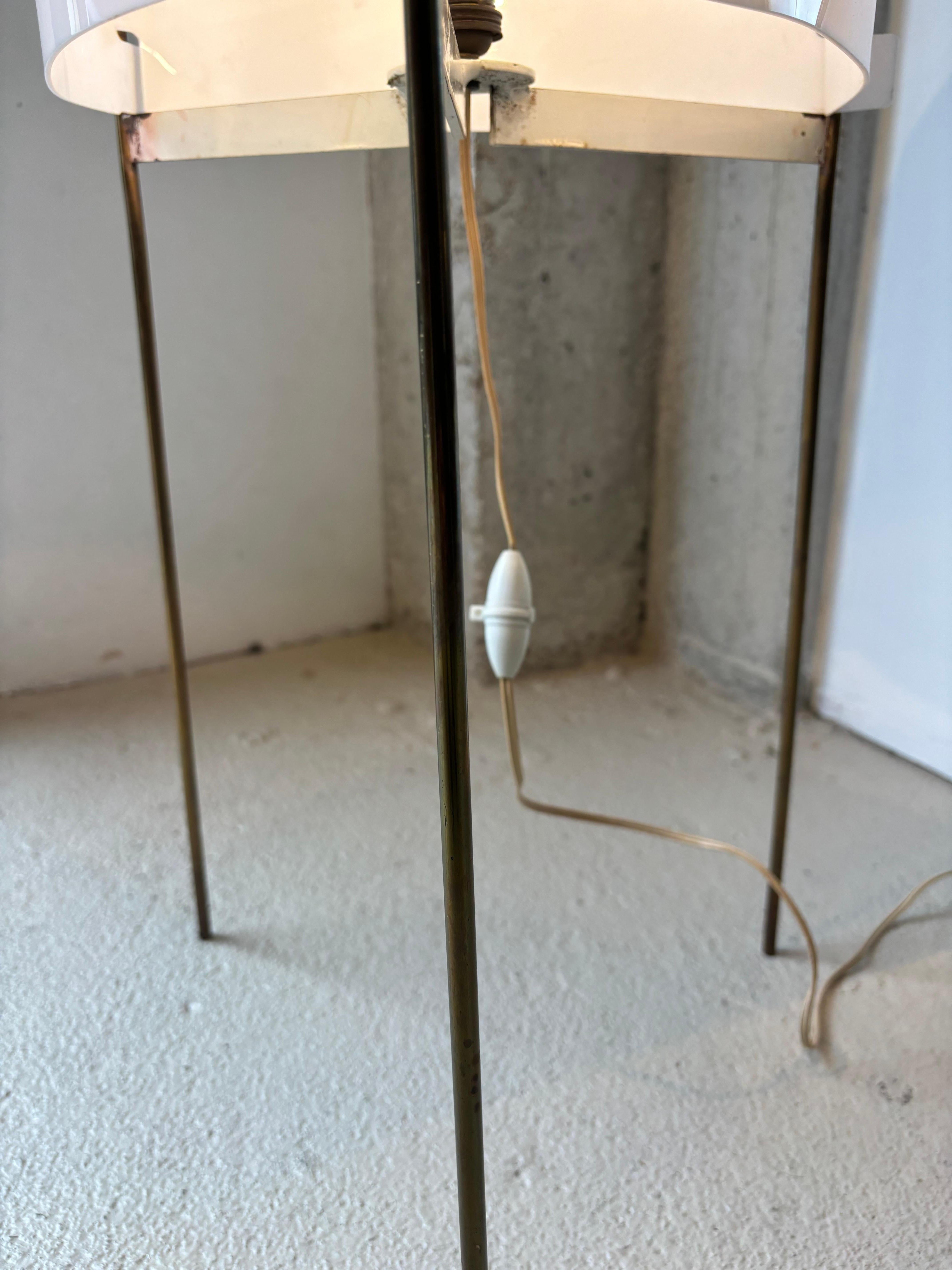 Seltene originale M4-Stehlampe von Joseph André Motte im Angebot 6