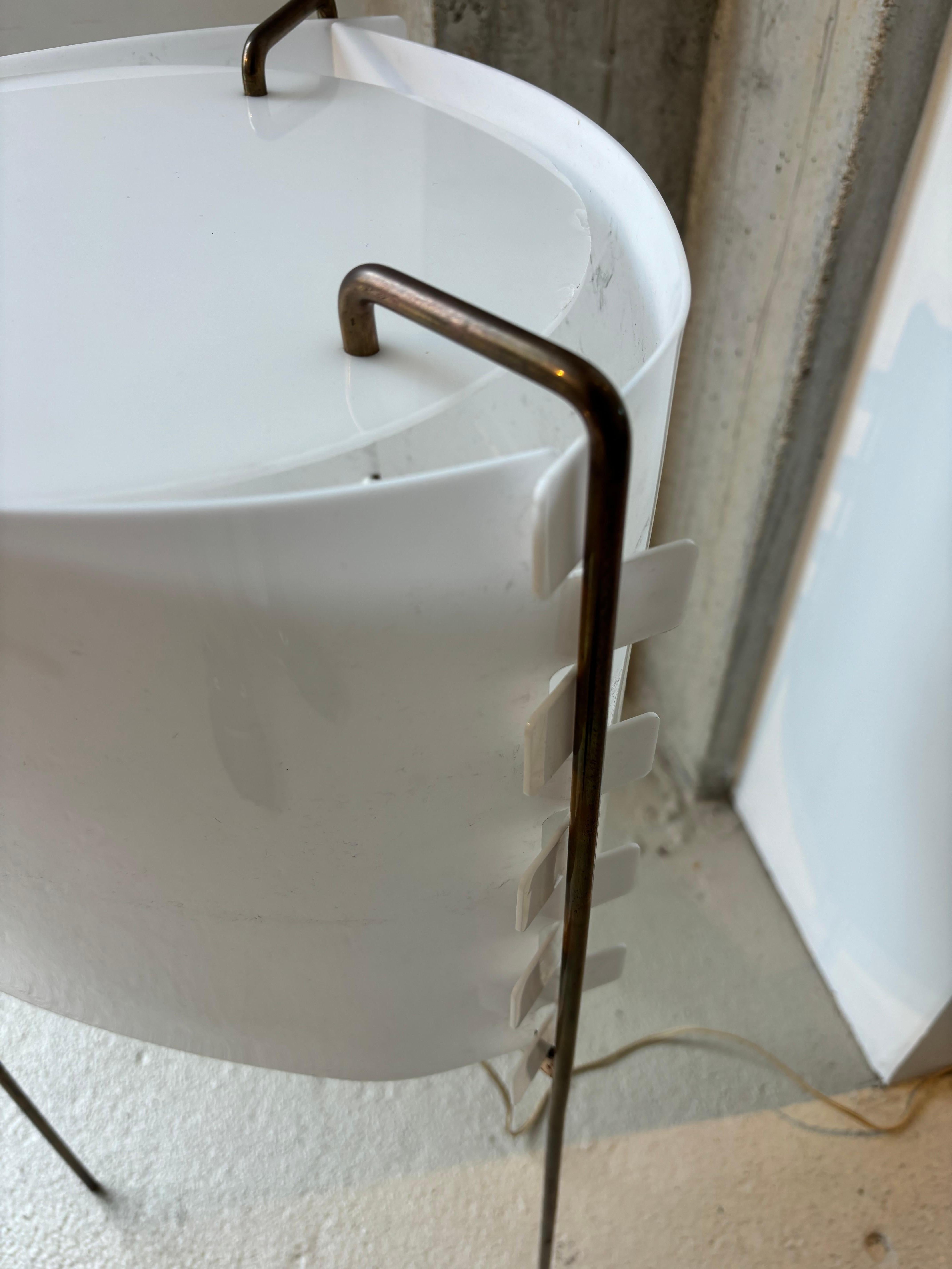 Seltene originale M4-Stehlampe von Joseph André Motte im Angebot 7