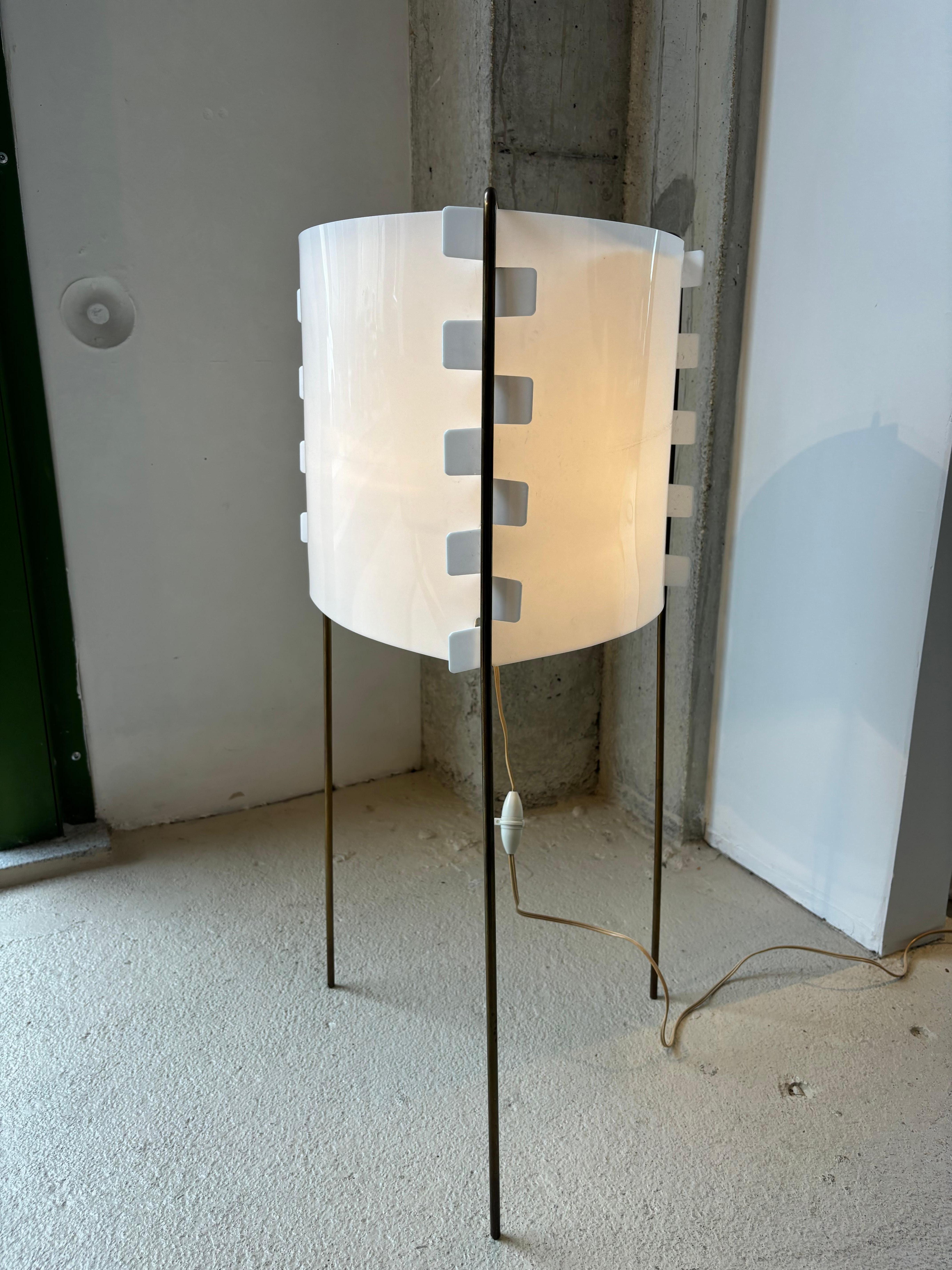 Seltene originale M4-Stehlampe von Joseph André Motte (Französisch) im Angebot