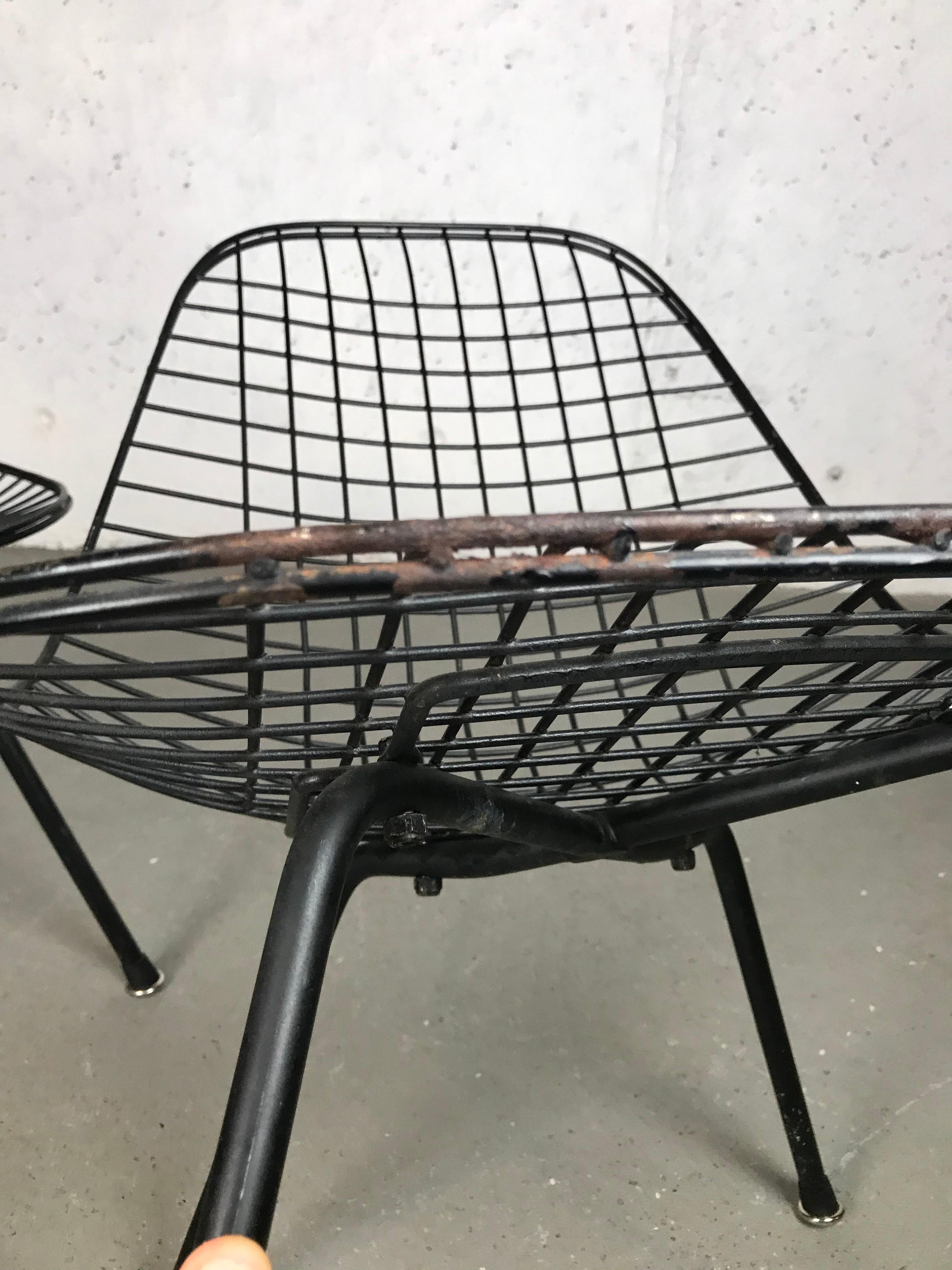 Mid Century Modern Eames LKX Lounge Chairs First Generation 1951 For Sale 3