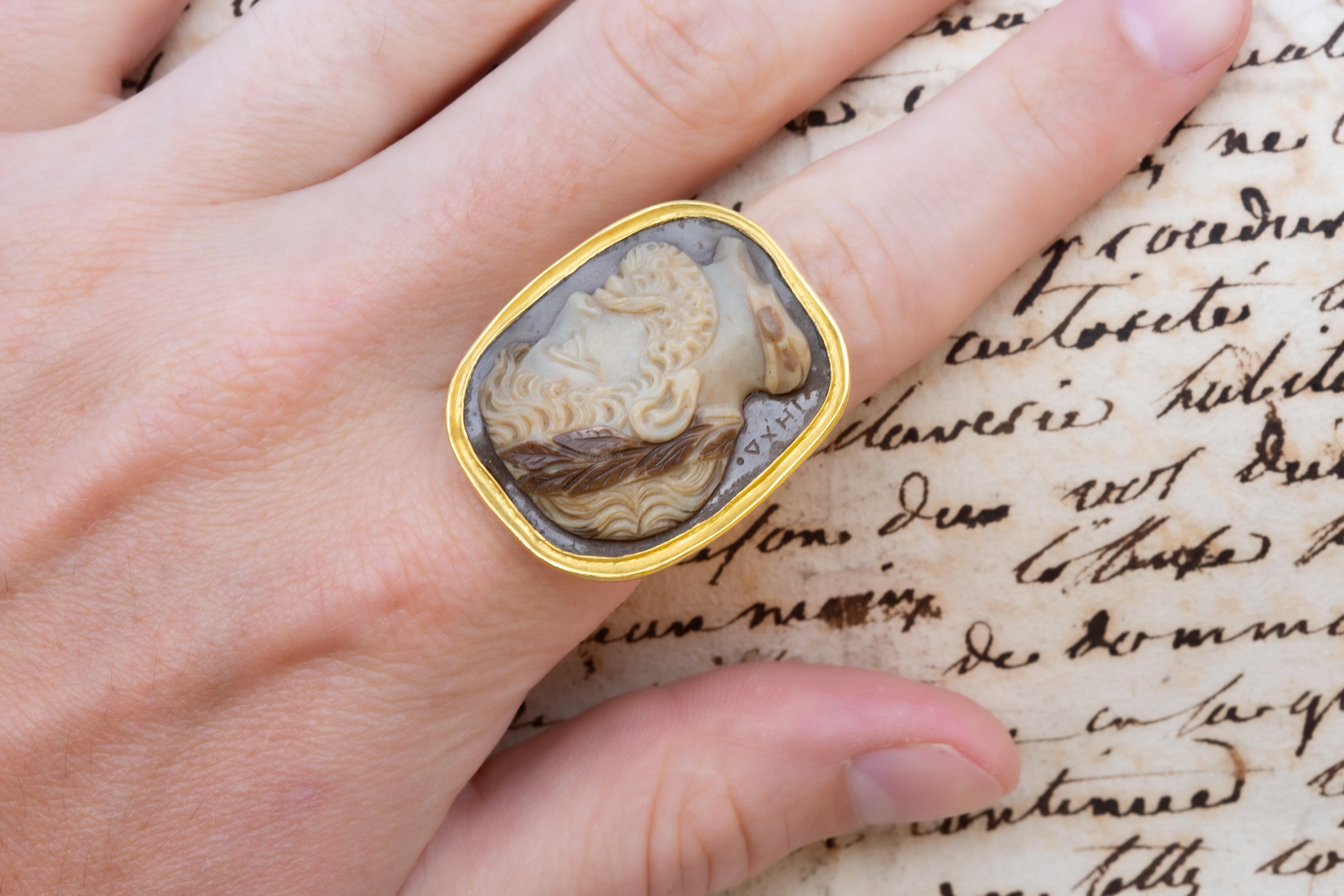 Scarce Renaissance Italian Cameo Ring 17th Century of Emperor Hadrian 18K Gold  6