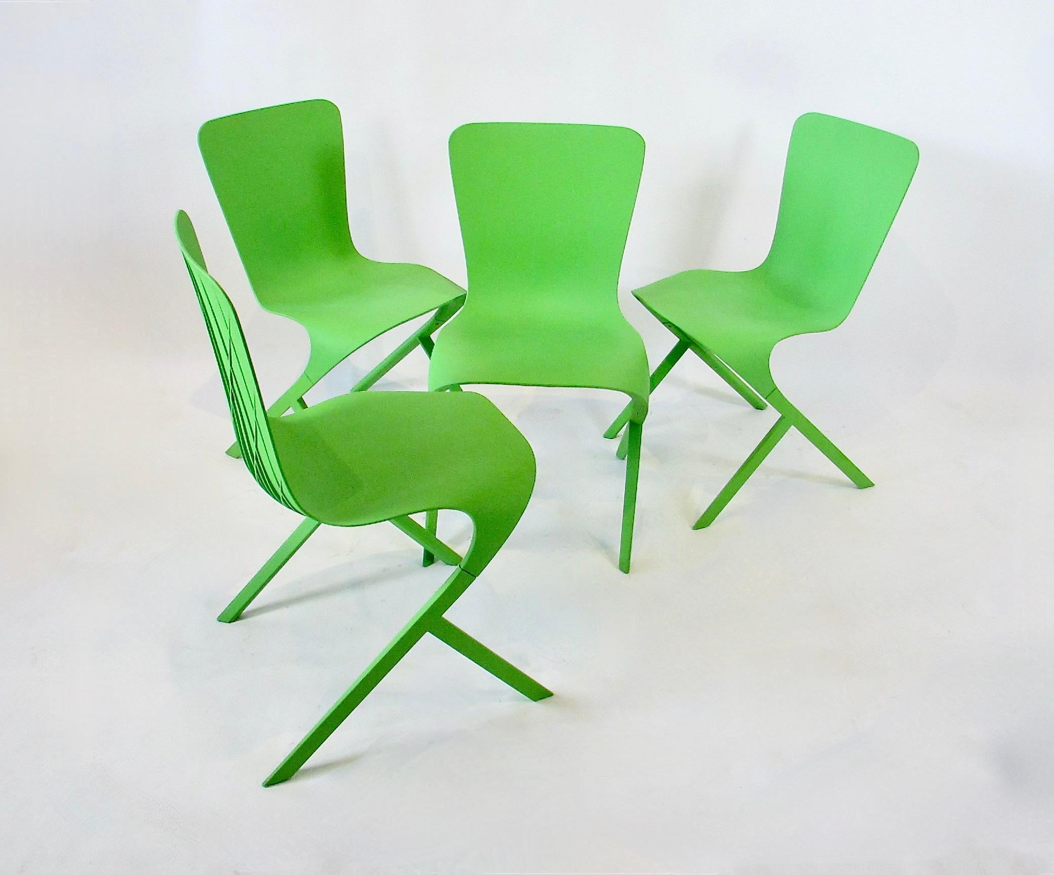 Américain Rare ensemble de quatre  Chaises Green Washington 