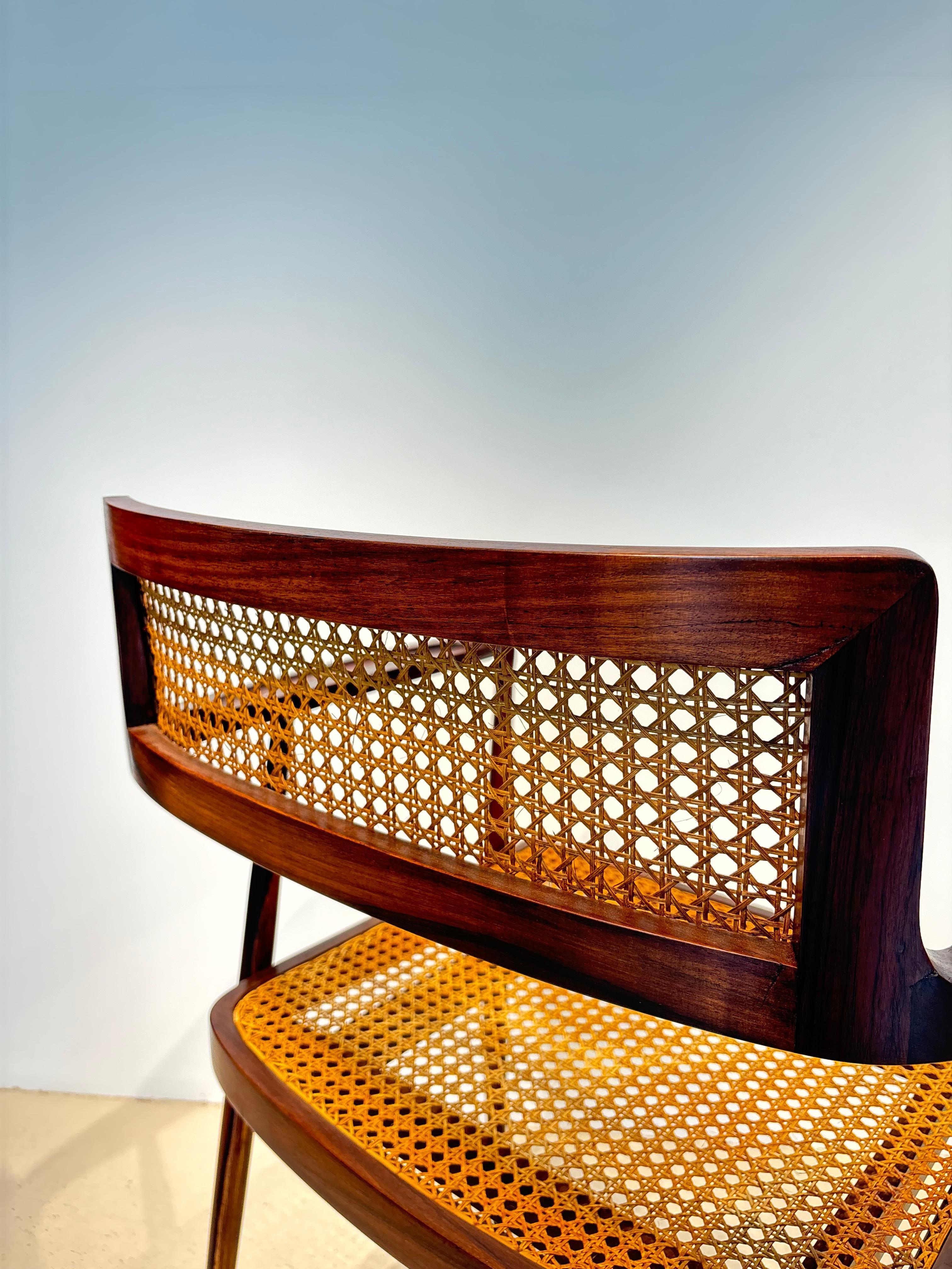 Rare ensemble de fauteuils Joaquim Tenreiro en vente 10