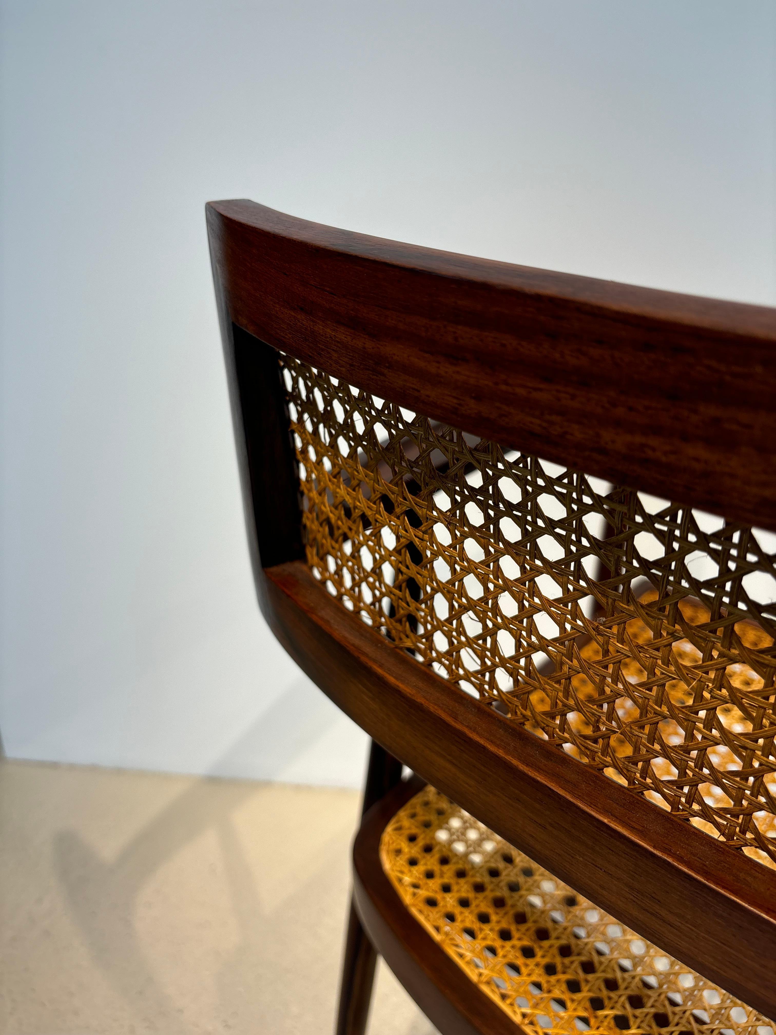 Rare ensemble de fauteuils Joaquim Tenreiro en vente 11