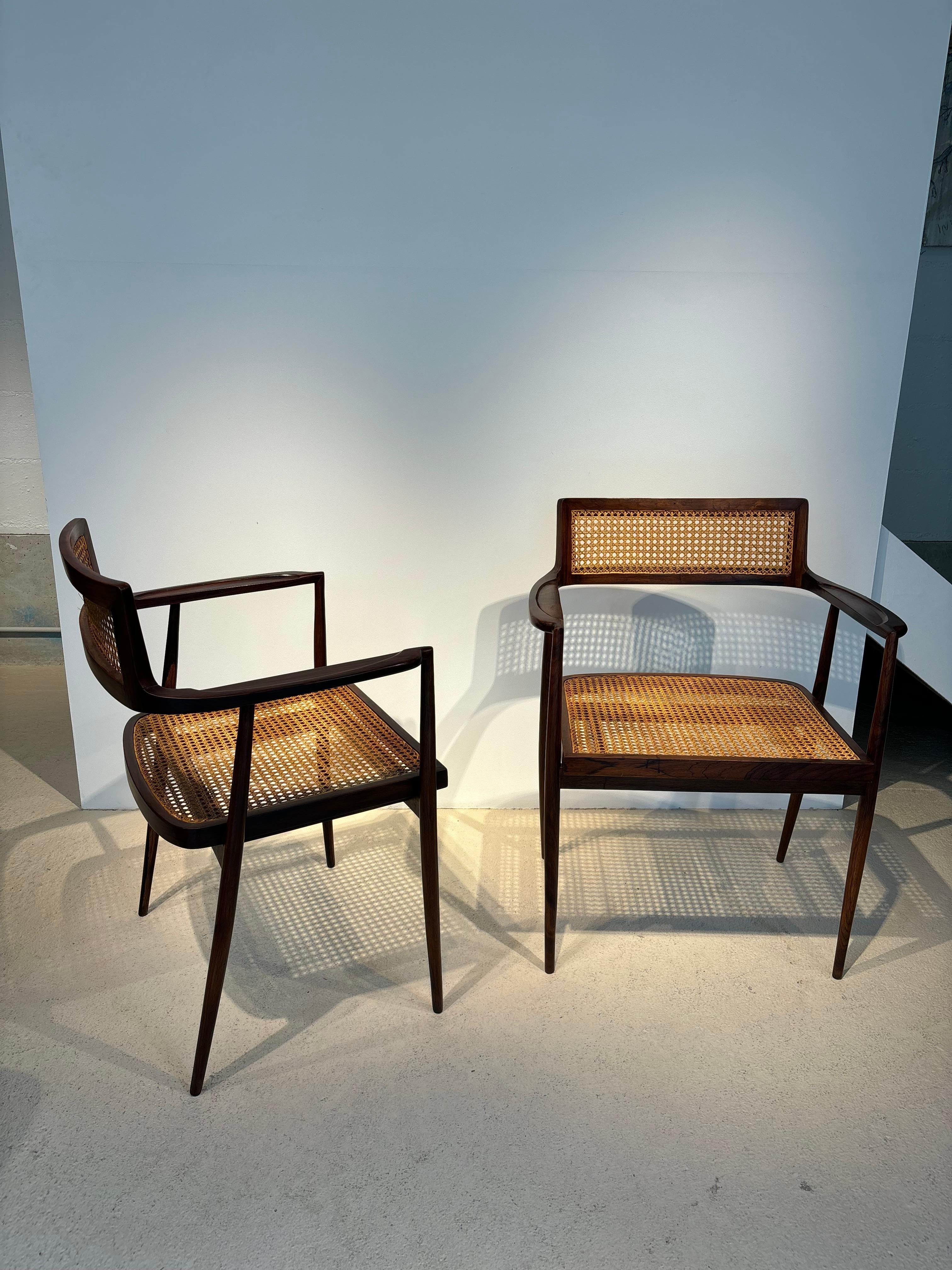Rare ensemble de fauteuils Joaquim Tenreiro Bon état - En vente à SAINT-OUEN-SUR-SEINE, FR