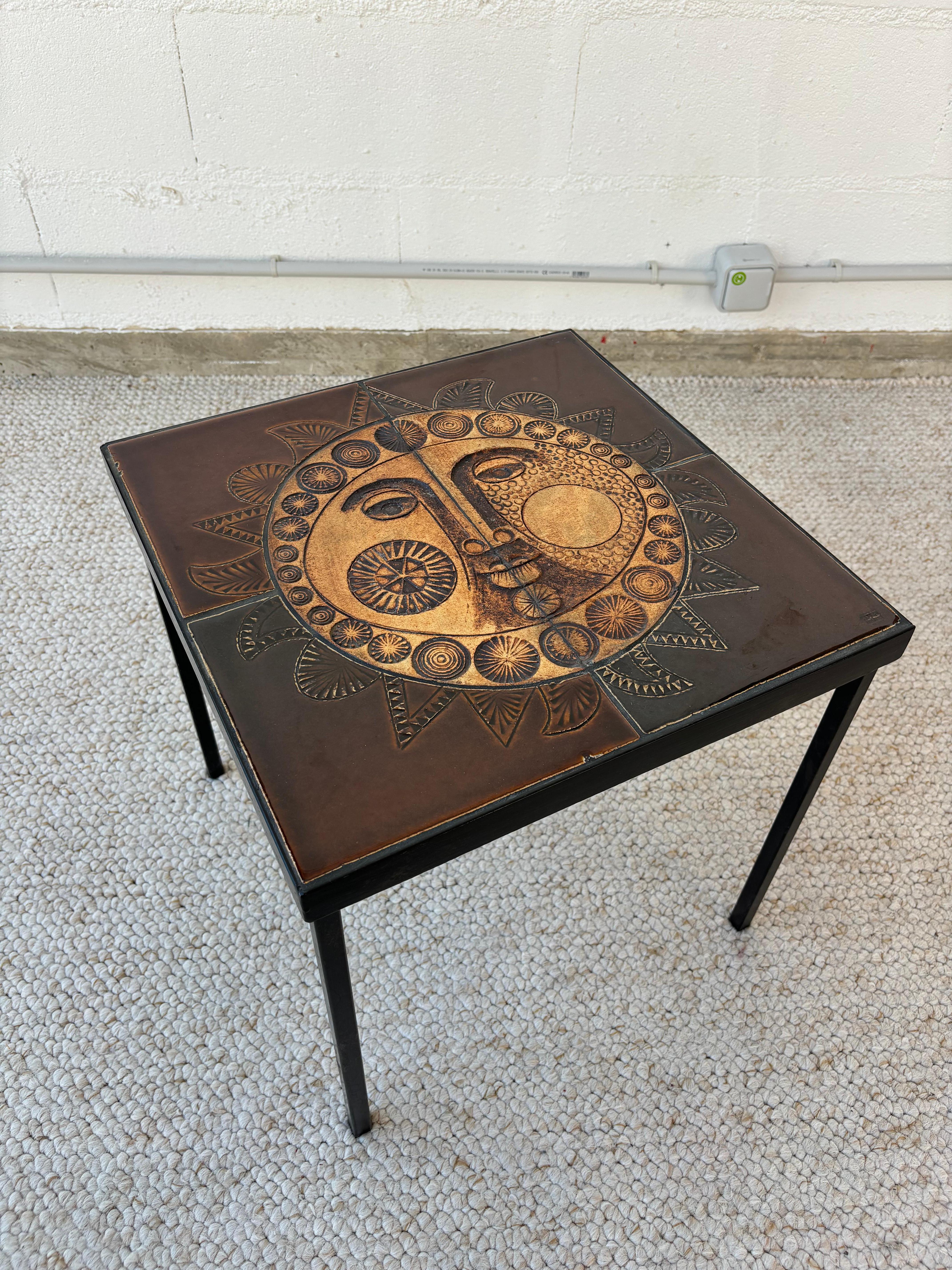 Scarce side table by Roger Capron In Good Condition For Sale In SAINT-OUEN-SUR-SEINE, FR