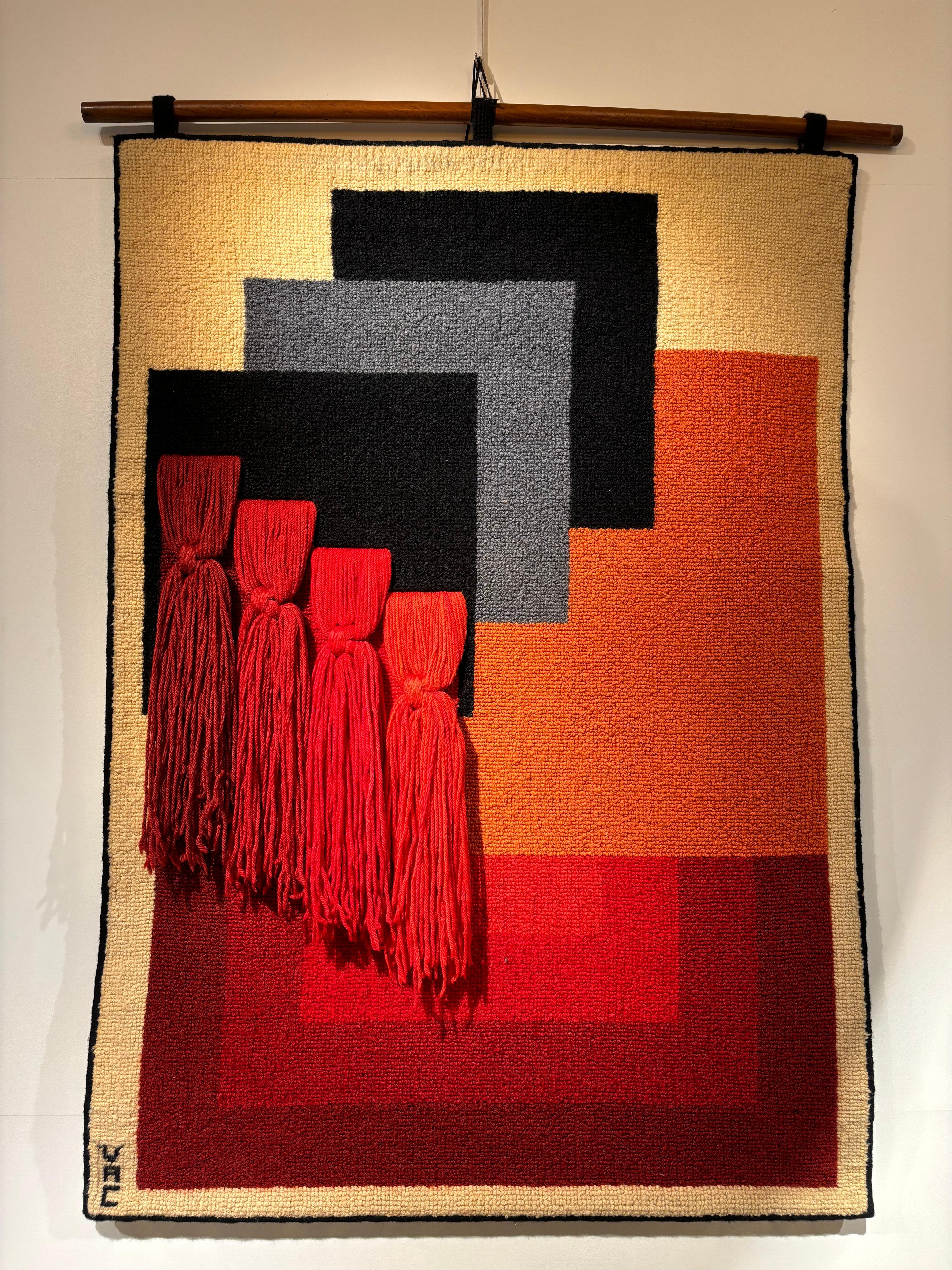 Knapper Wandteppich von VAC im Angebot 6