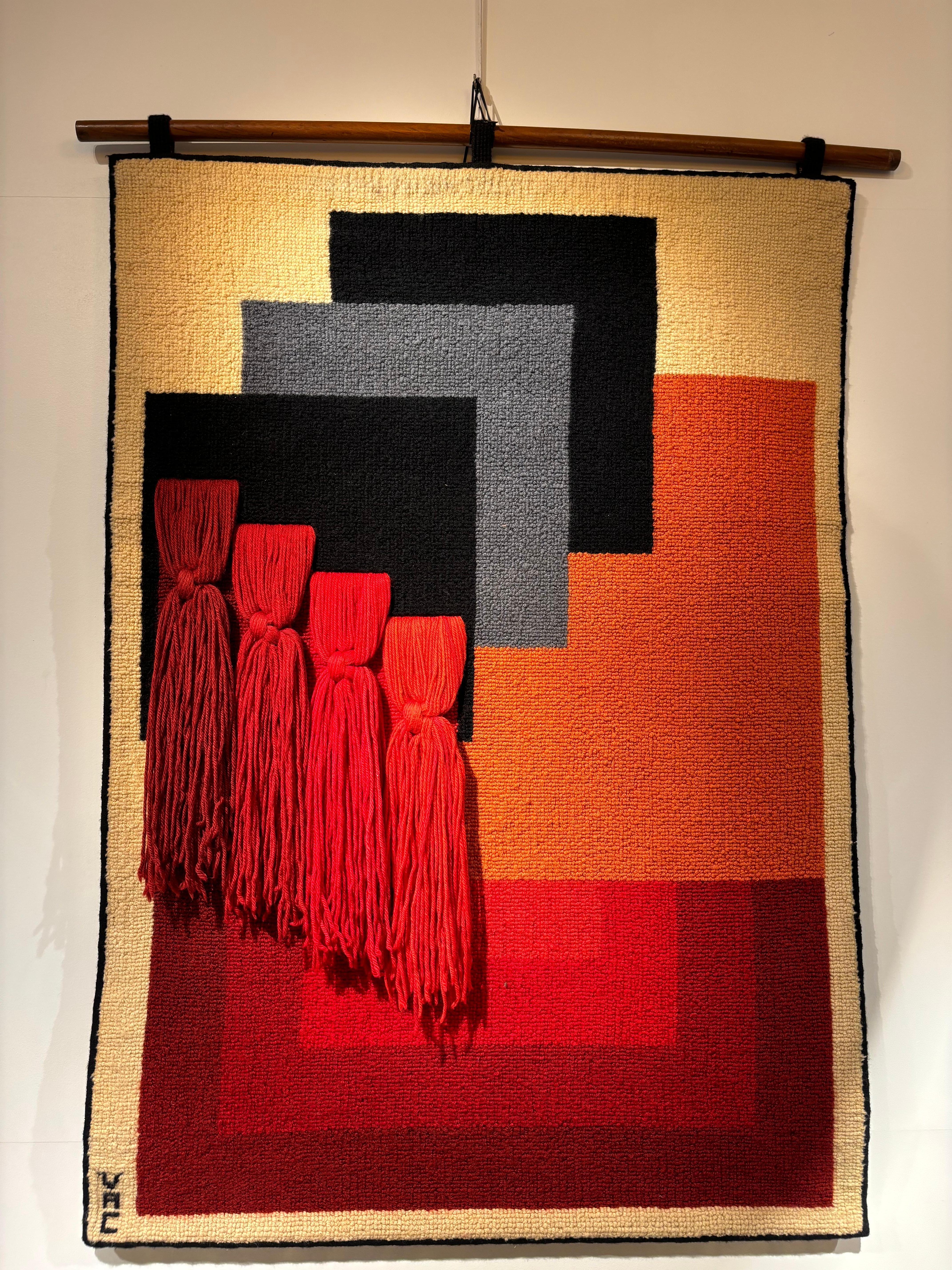 Knapper Wandteppich von VAC im Angebot 7