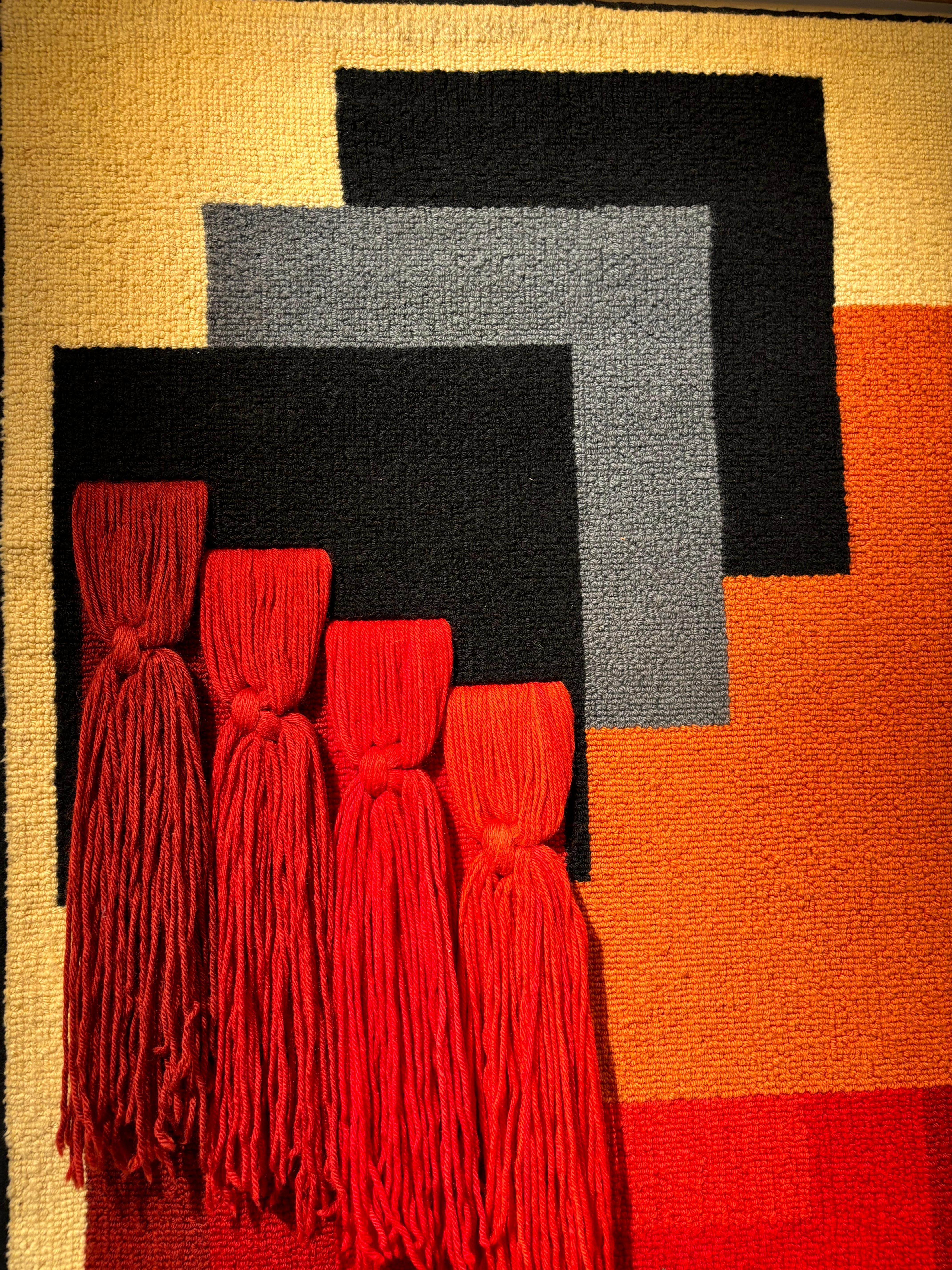 Knapper Wandteppich von VAC im Angebot 1