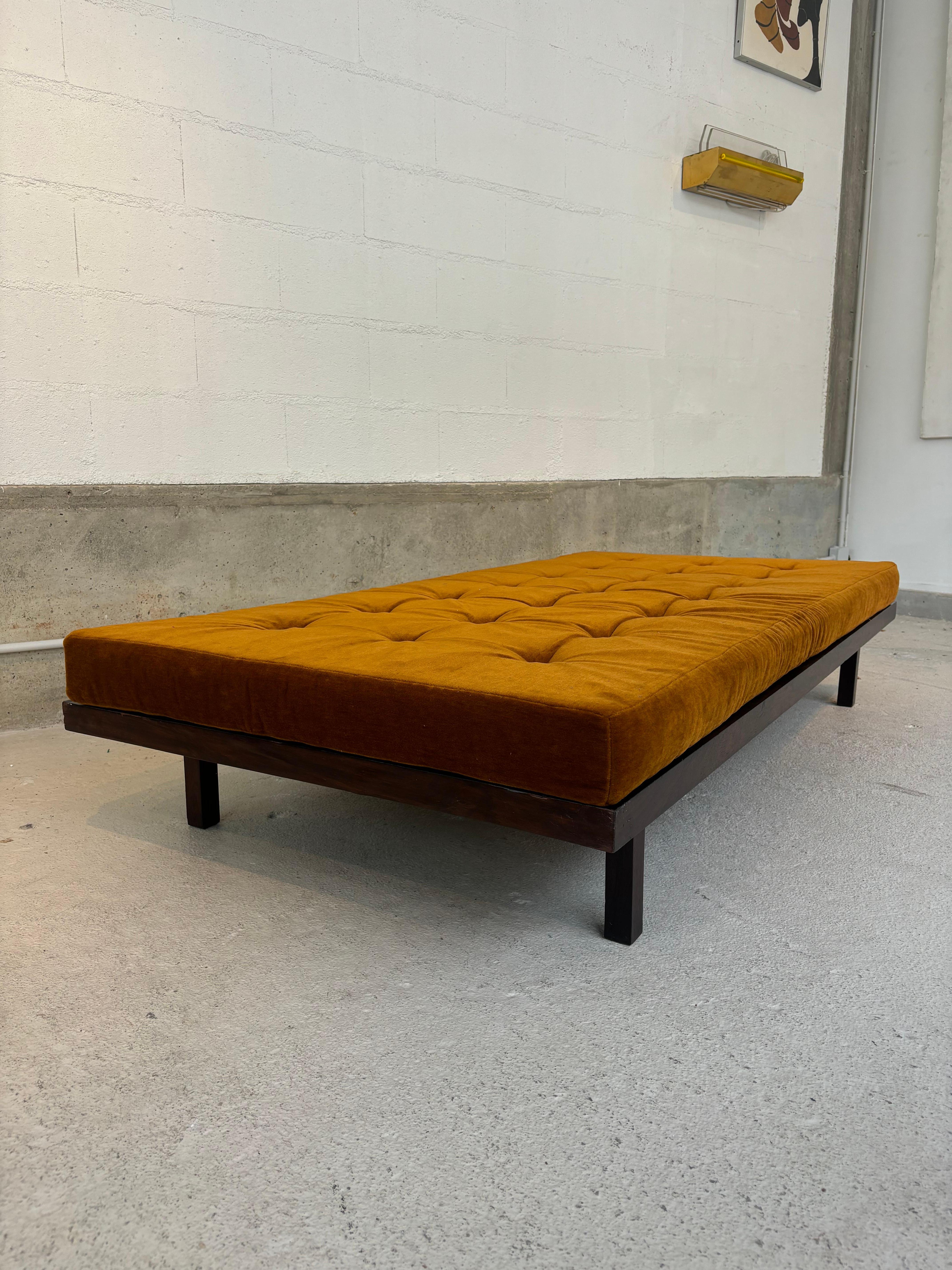 Scarce Tenreiro Daybed en vente 1