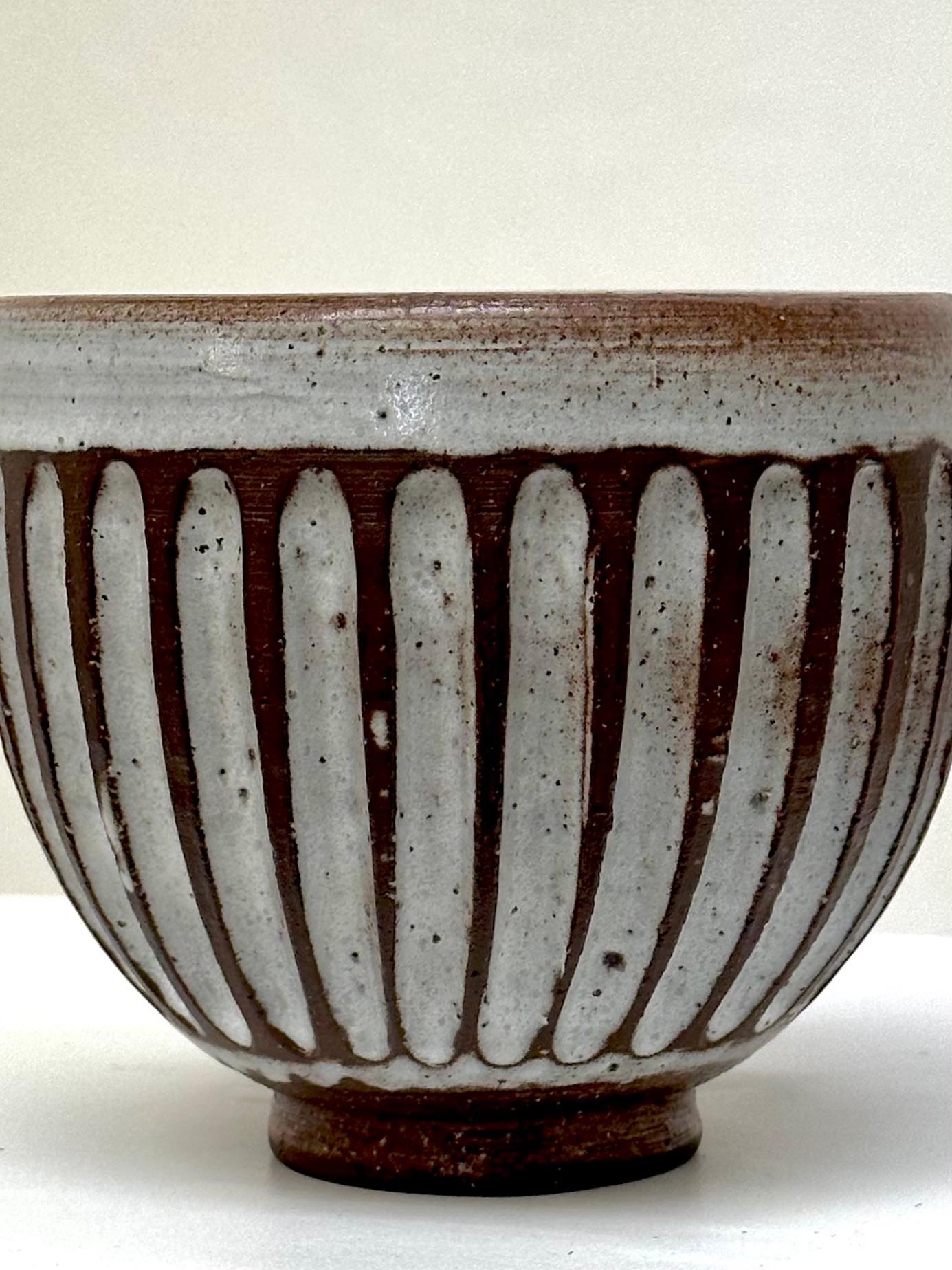 Scandinavian Modern Scarified Stoneware Bowl, Pol Chambost, France c. 1960 For Sale