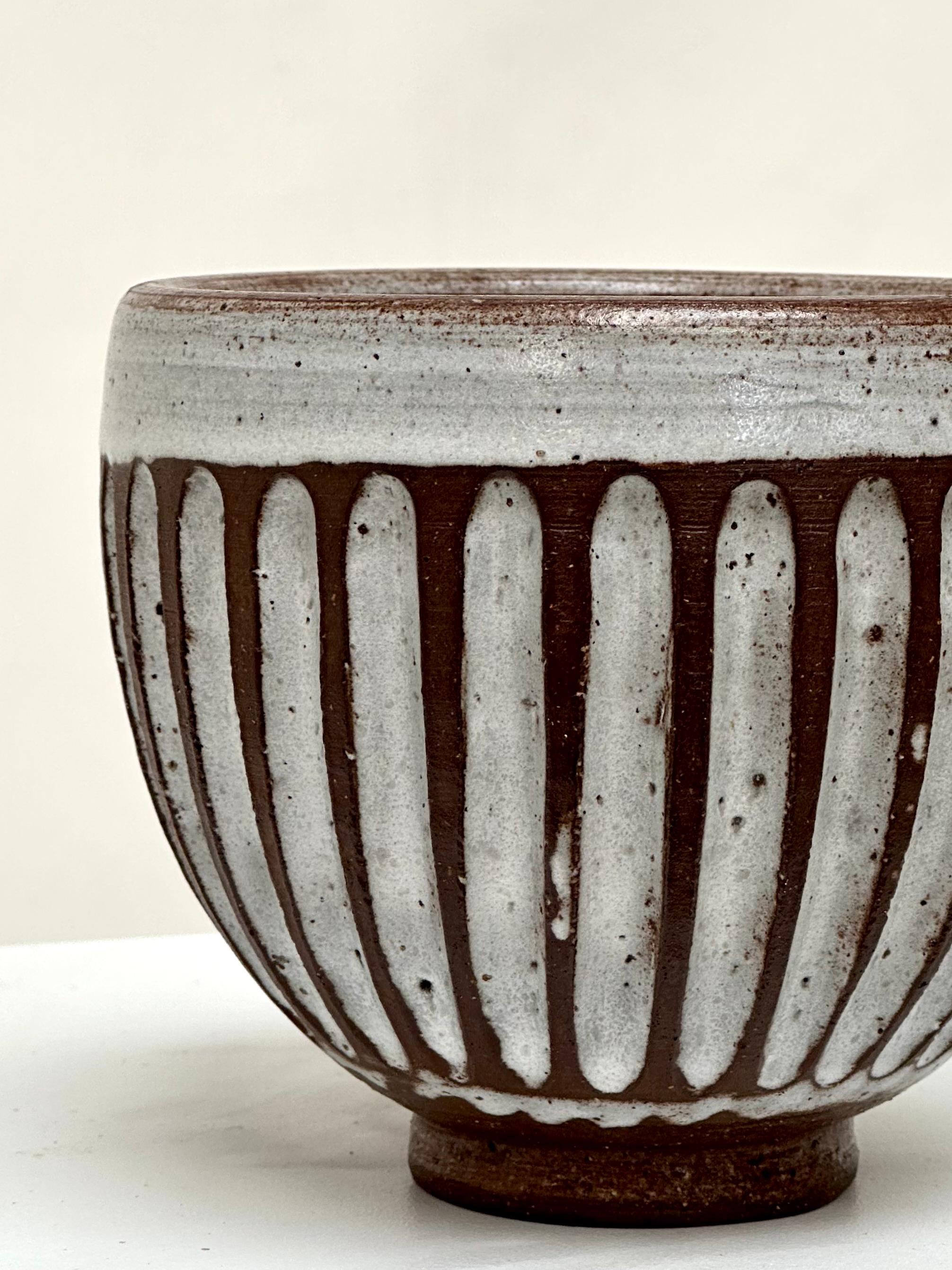 Glazed Scarified Stoneware Bowl, Pol Chambost, France c. 1960 For Sale