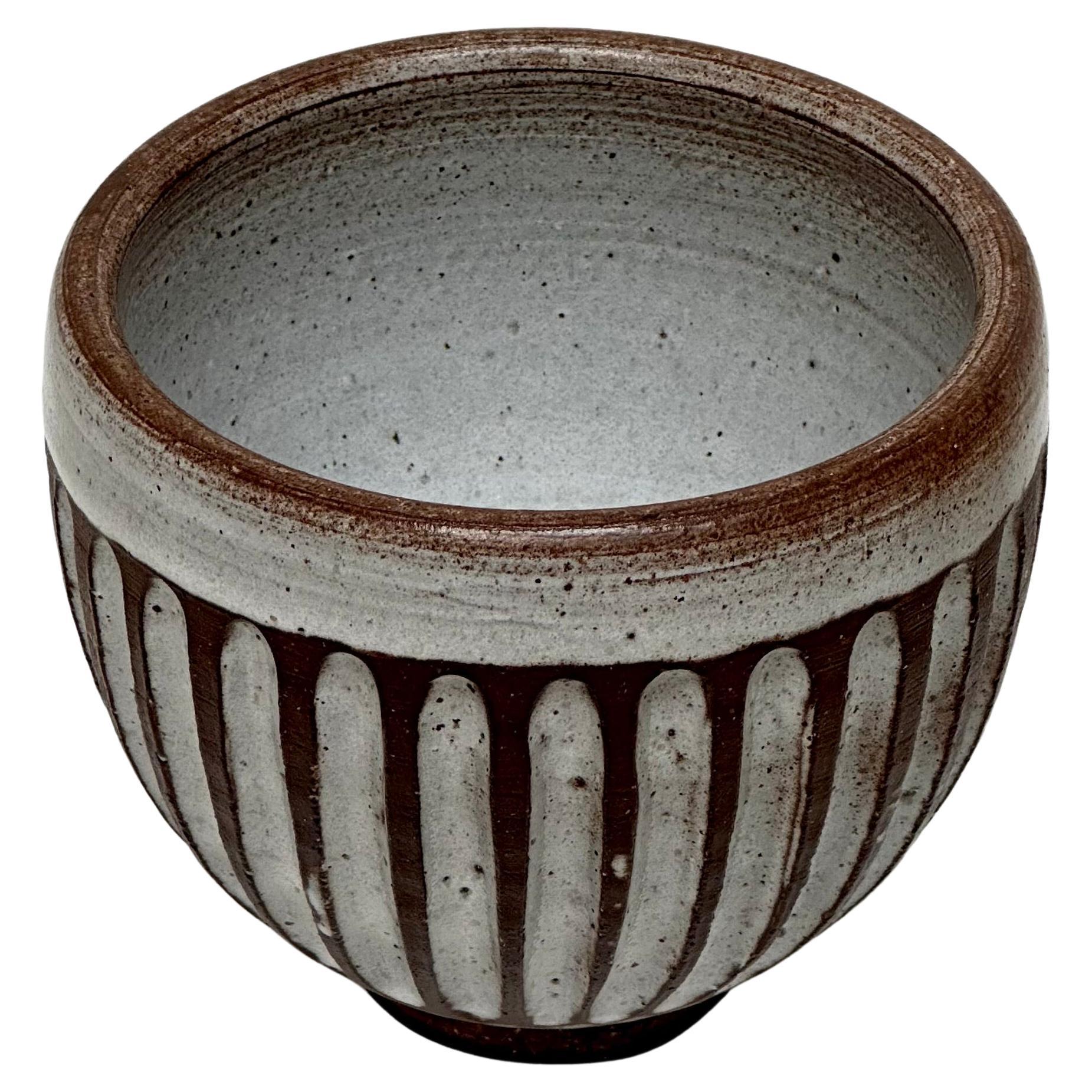 Scarified Stoneware Bowl, Pol Chambost, France c. 1960 For Sale