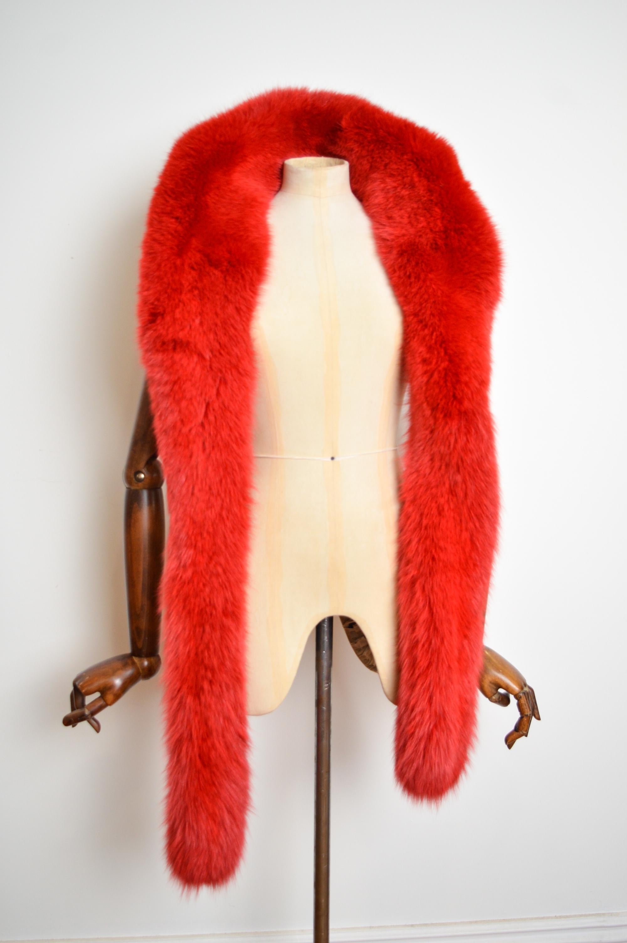 Scarlet Red Huge Plush Vintage French Fox Fur Stole Boa - Scarf In Excellent Condition For Sale In Sheffield, GB
