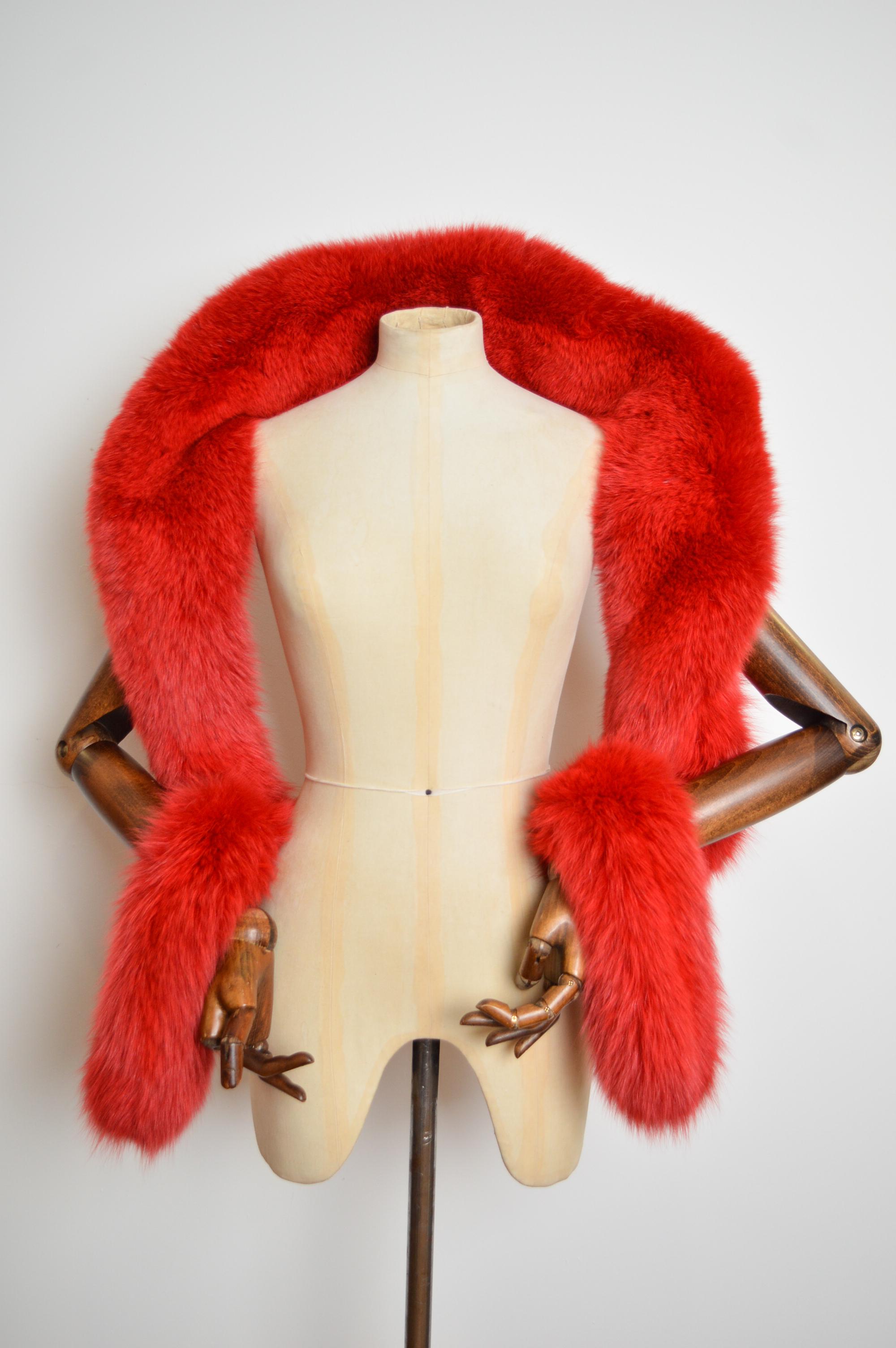 Scarlet Red Huge Plush Vintage French Fox Fur Stole Boa - Scarf For Sale 5