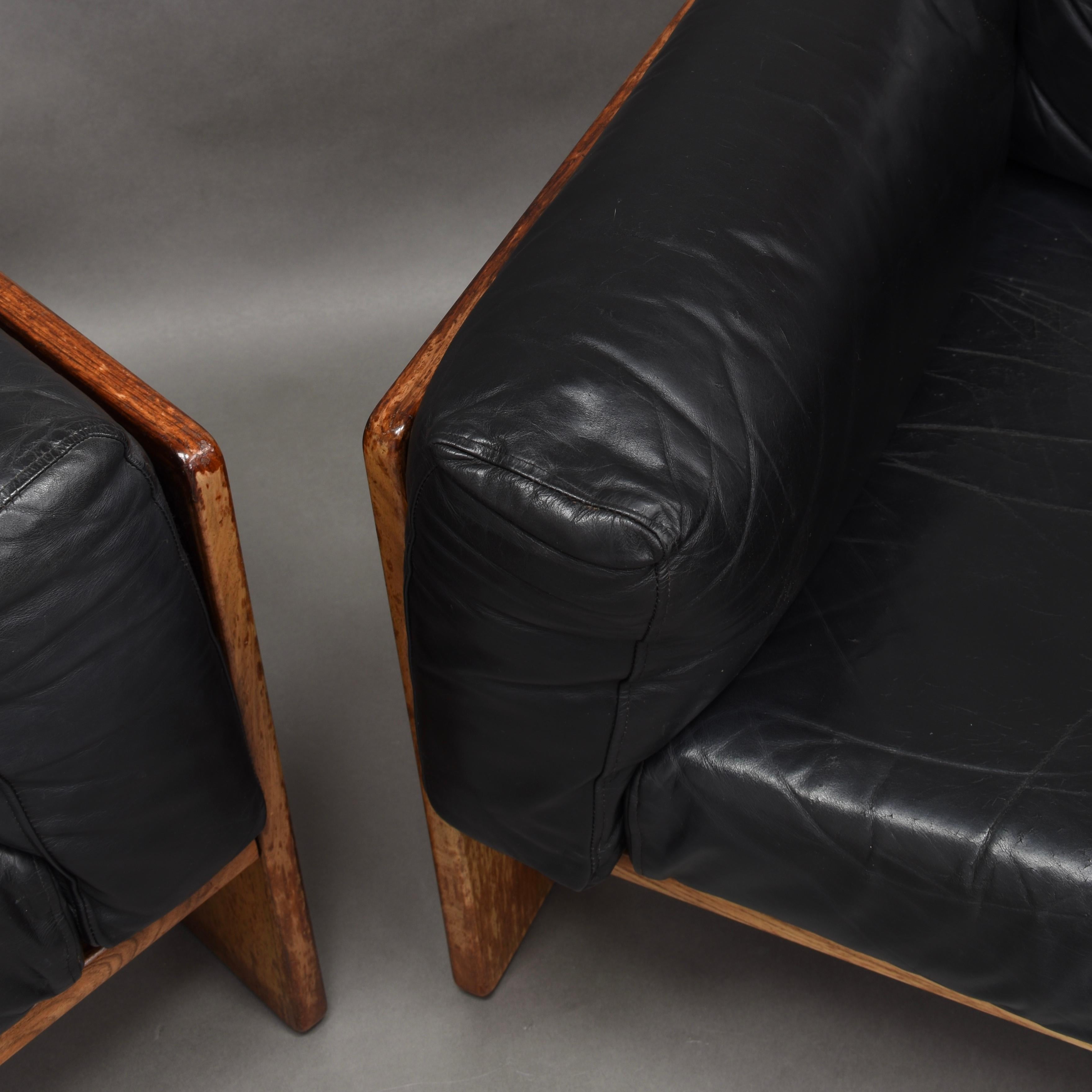 Scarpa Pair of Bastiano Chairs in Black Leather and Rosewood, Knoll Italy, 1975 9