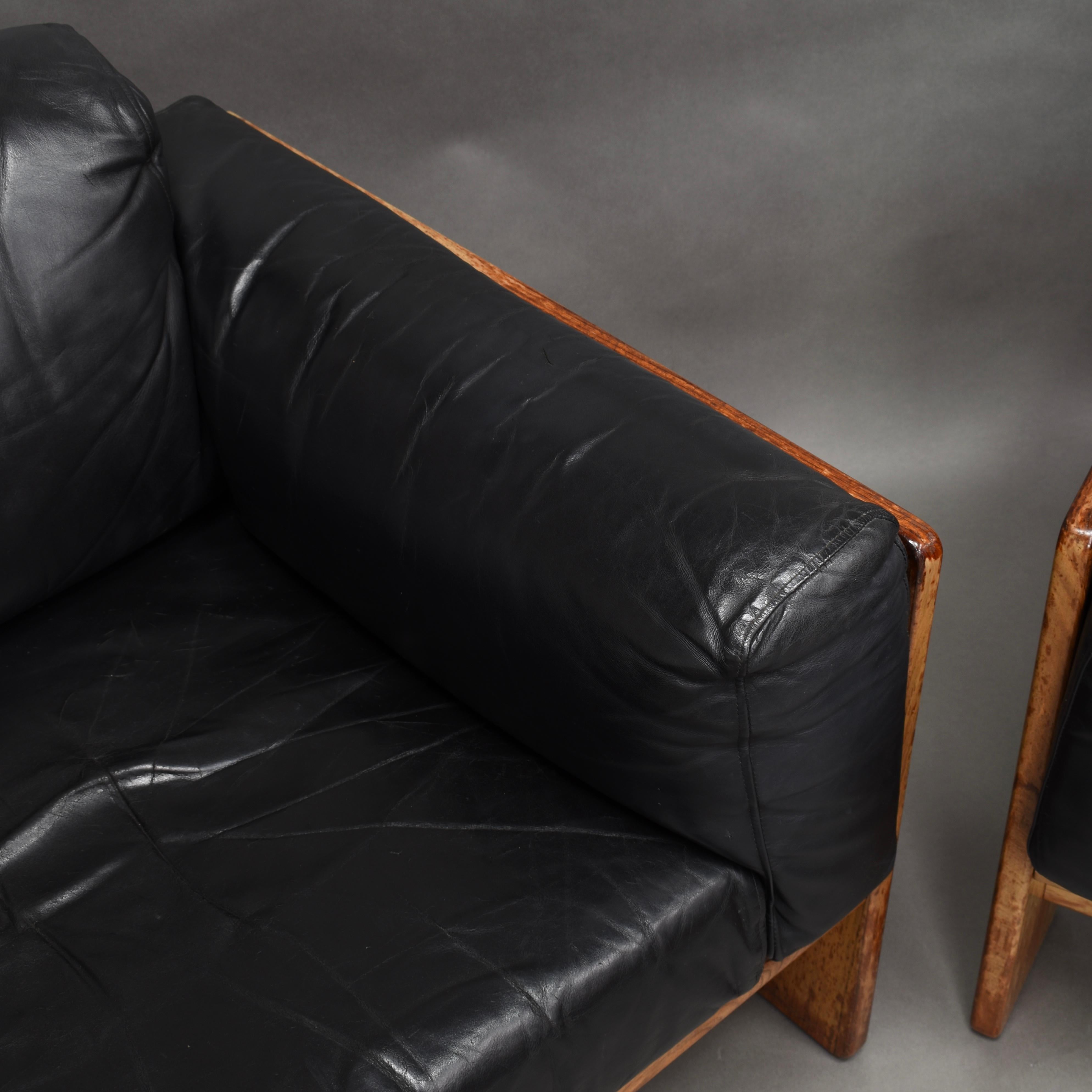 Scarpa Pair of Bastiano Chairs in Black Leather and Rosewood, Knoll Italy, 1975 10
