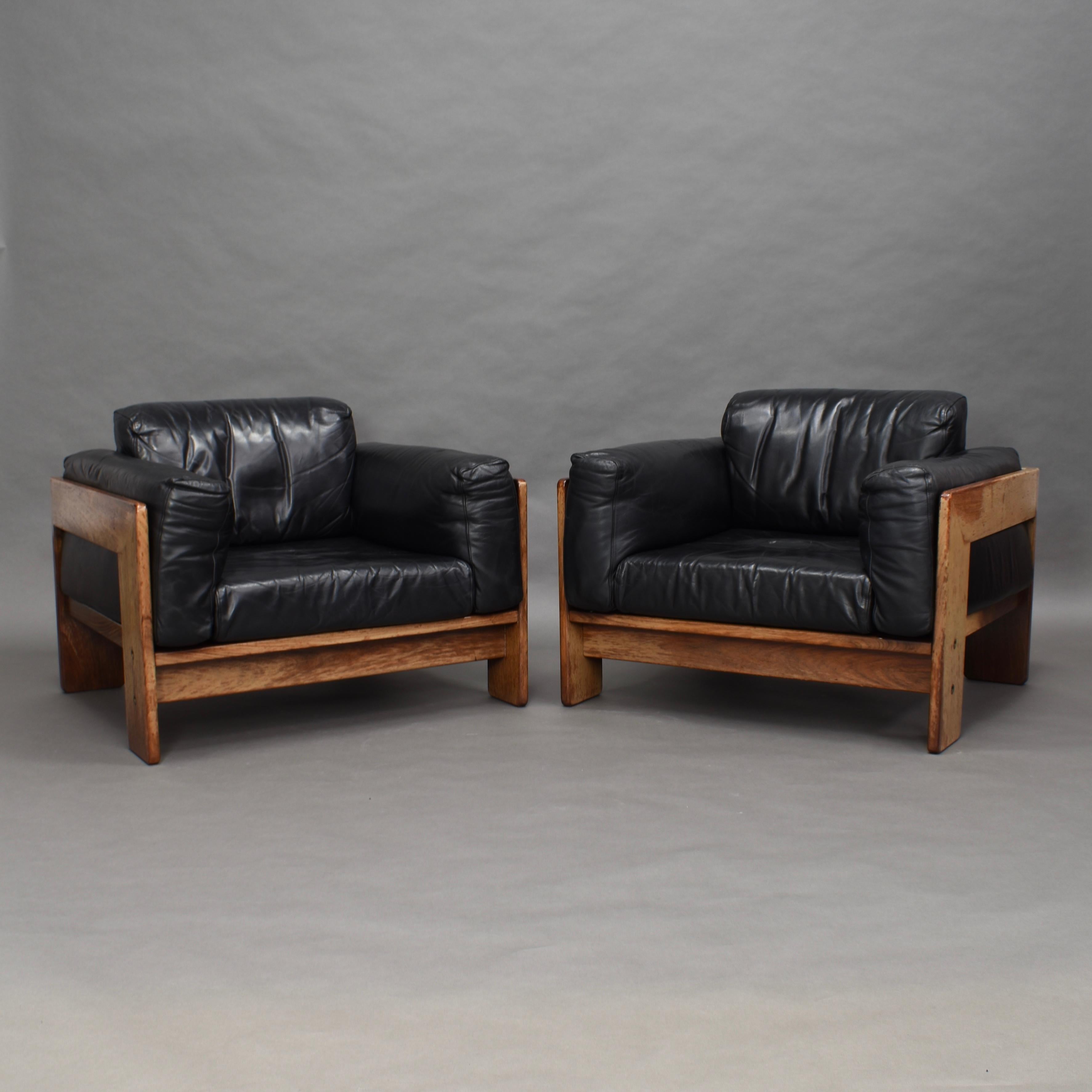 Mid-Century Modern Scarpa Pair of Bastiano Chairs in Black Leather and Rosewood, Knoll Italy, 1975