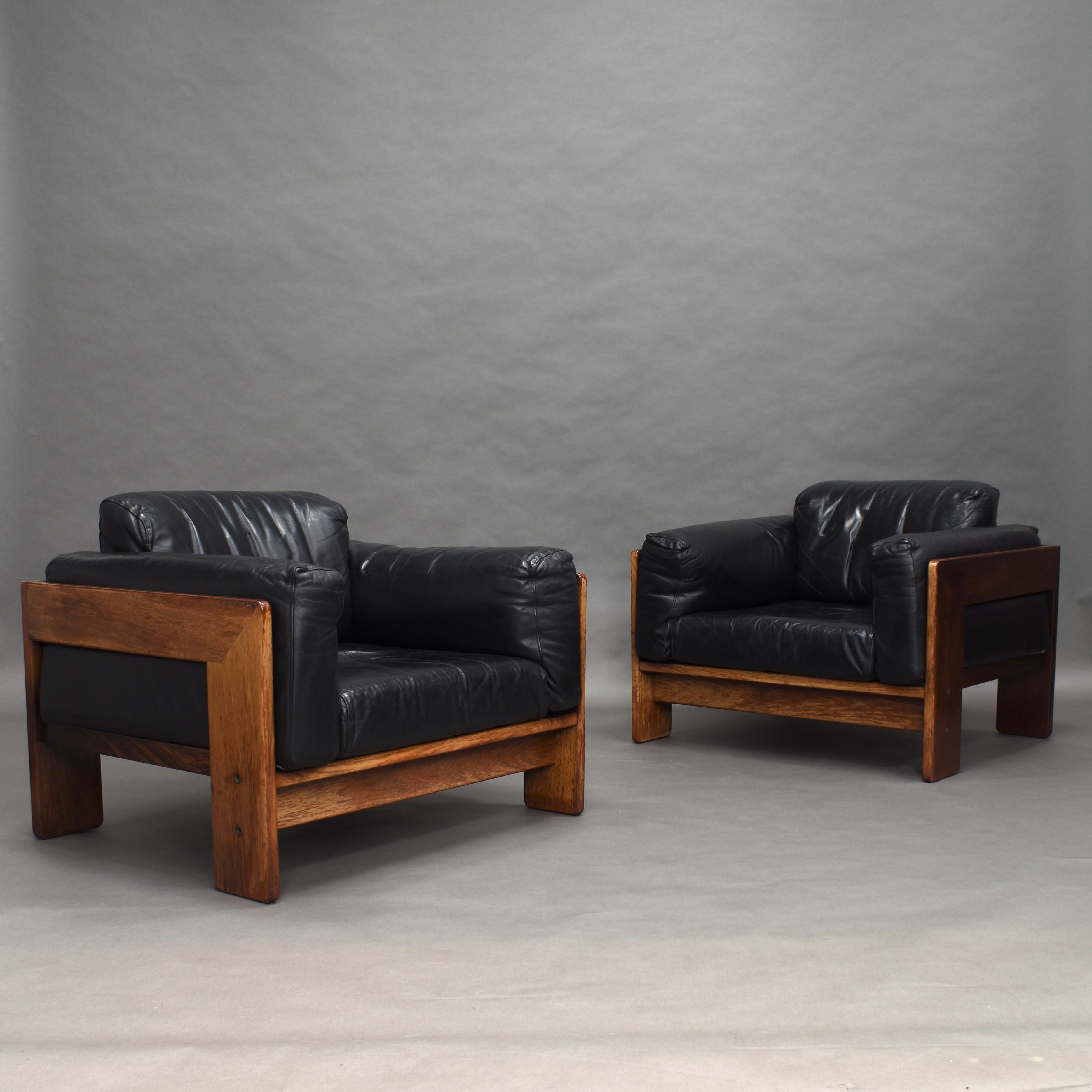 Scarpa Pair of Bastiano Chairs in Black Leather and Rosewood, Knoll Italy, 1975 2