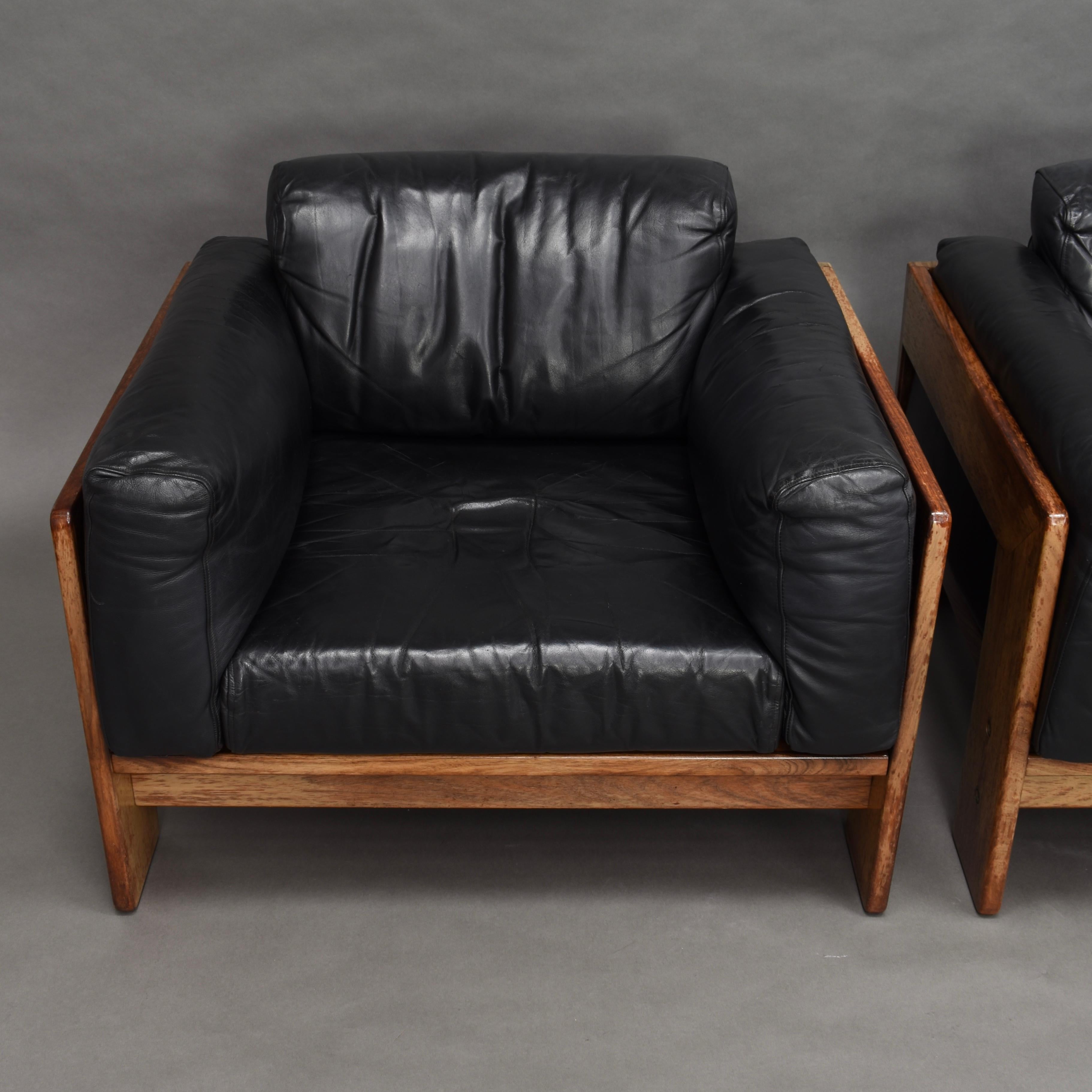 Scarpa Pair of Bastiano Chairs in Black Leather and Rosewood, Knoll Italy, 1975 3