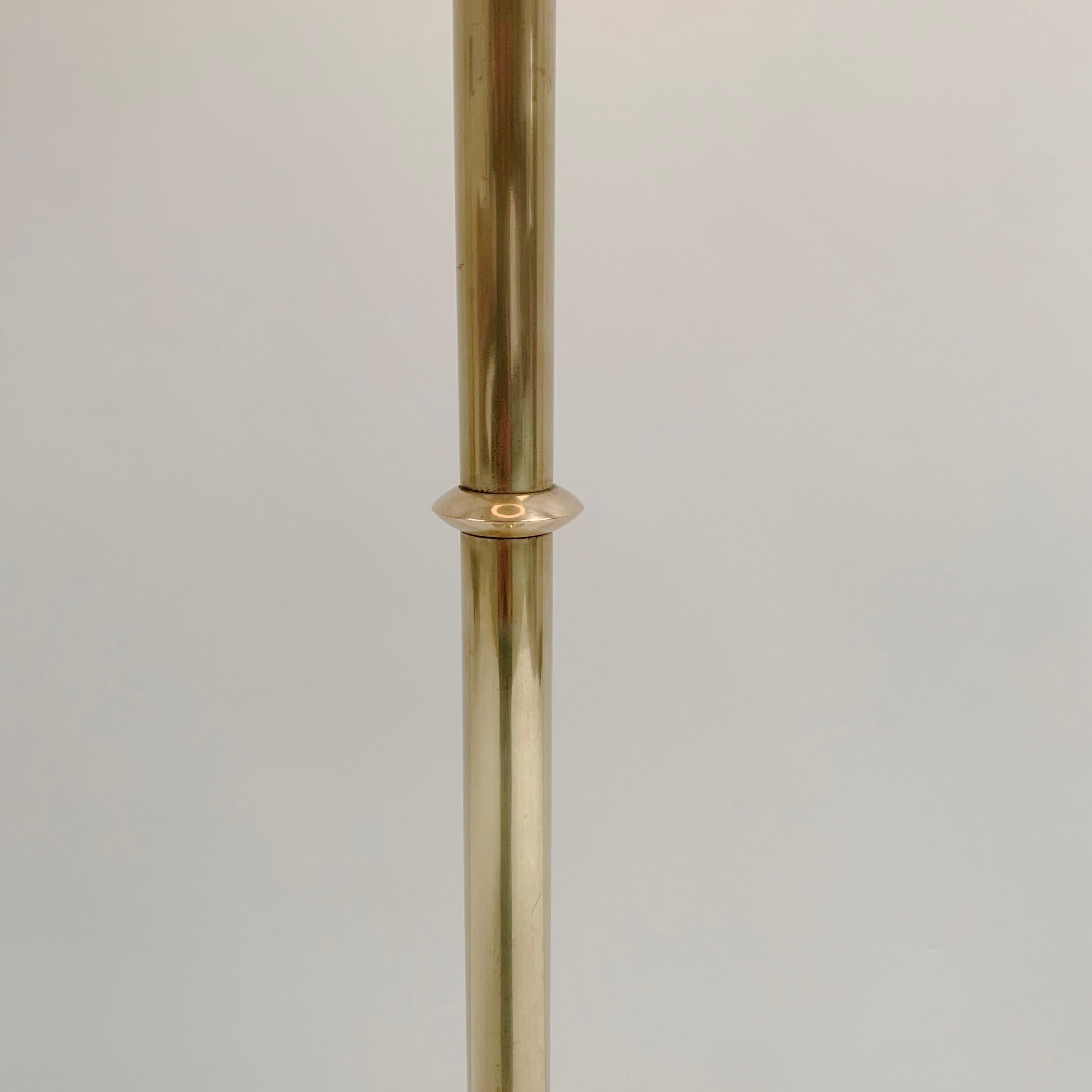 Scarpa Signed Mid-Century Brass Floor Lamp, circa 1960, France. For Sale 1