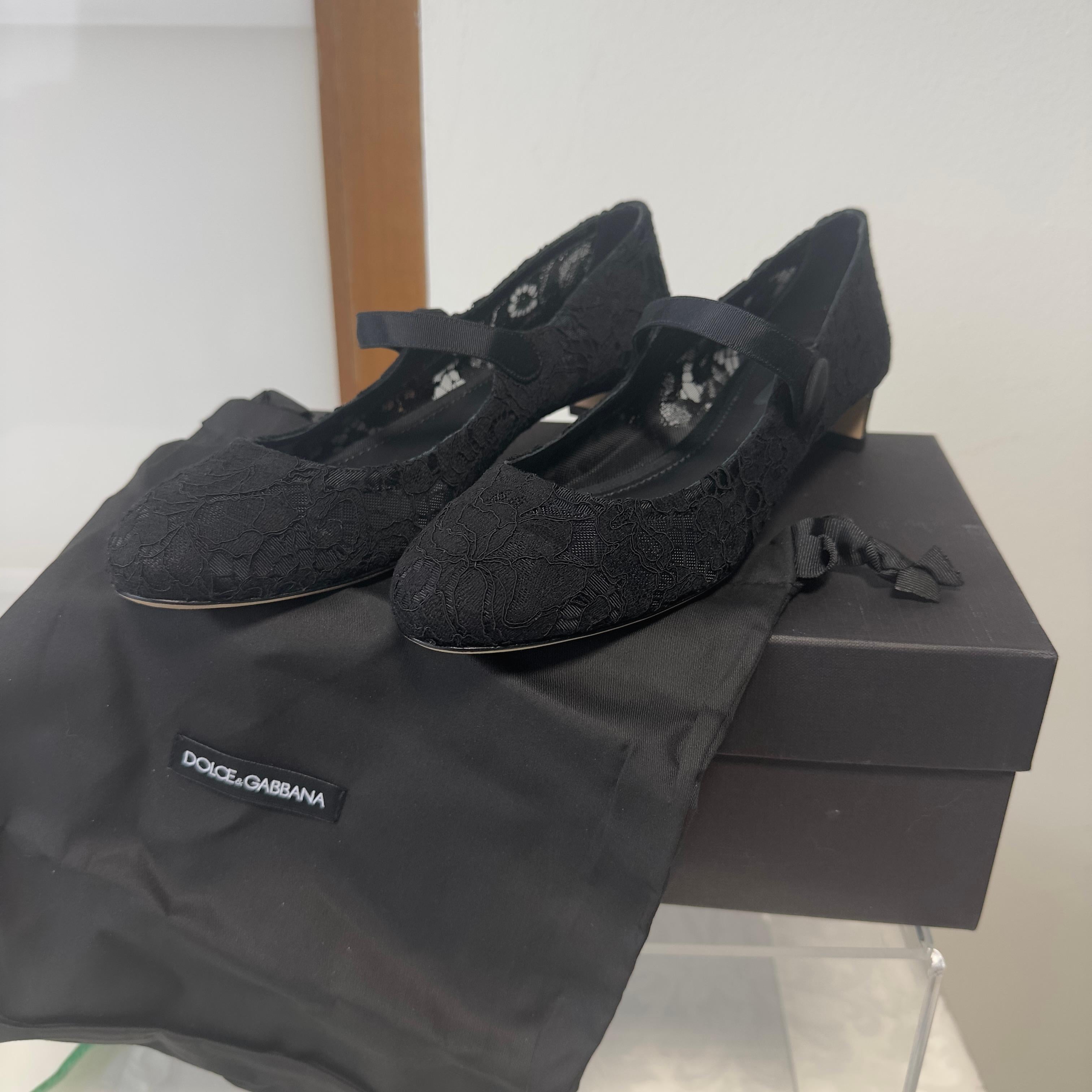 Dolce&Gabbana Mary Jane Shoes New For Sale 8