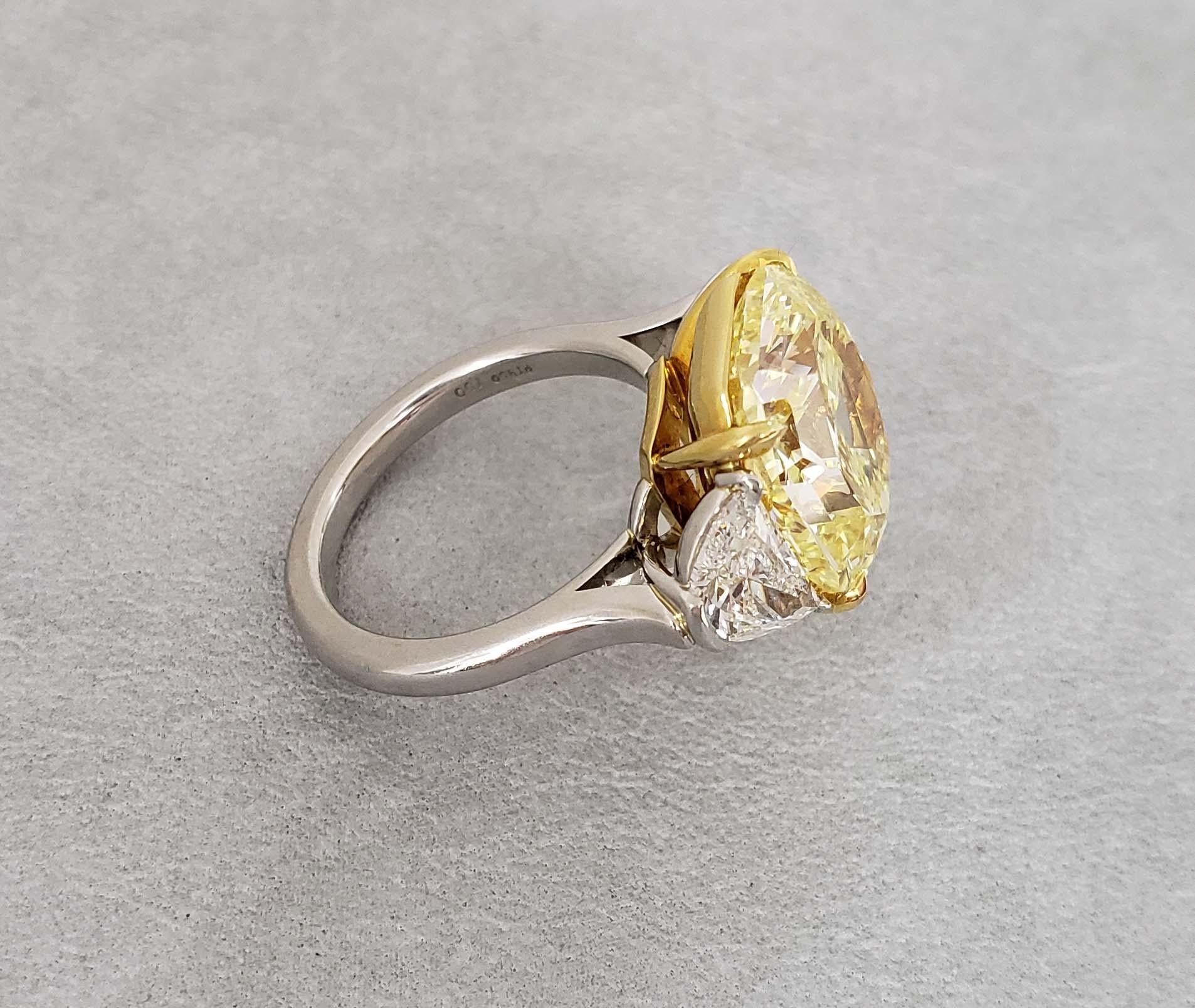Bague Scarselli en diamant jaune vif radiant fantaisie sans défaut interne de 10 carats Neuf - En vente à New York, NY