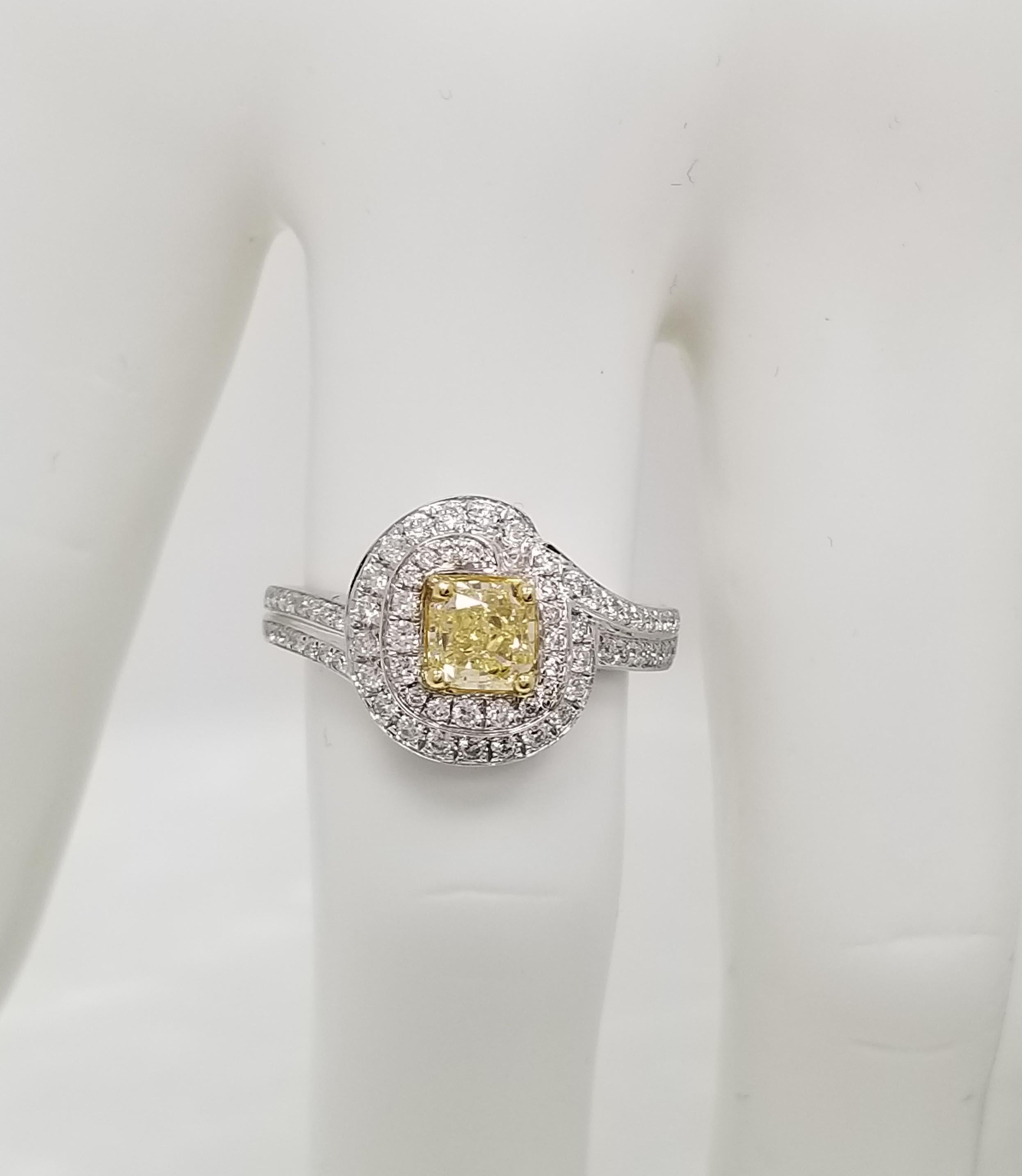 Women's Scarselli GIA-Certified 1 Carat Fancy Yellow Natural Diamond 18k Engagement Ring For Sale
