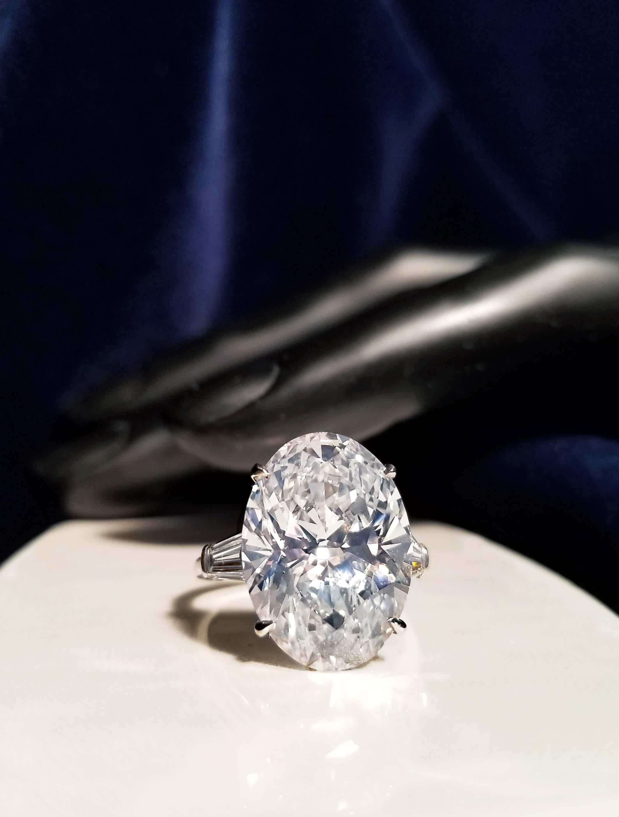 SCARSELLI 11 Carat Diamond Solitaire Engagement Ring GIA In New Condition In New York, NY