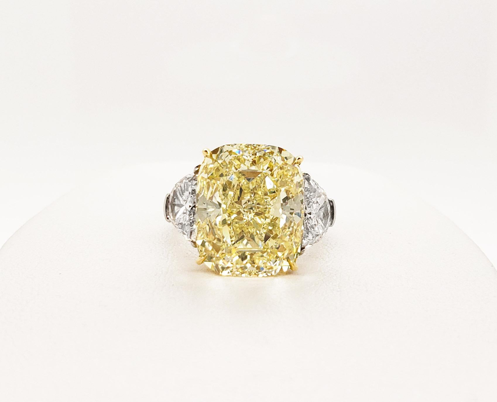 SCARSELLI 11 Carat Fancy Yellow Diamond Engagement Ring in Platinum For Sale 1