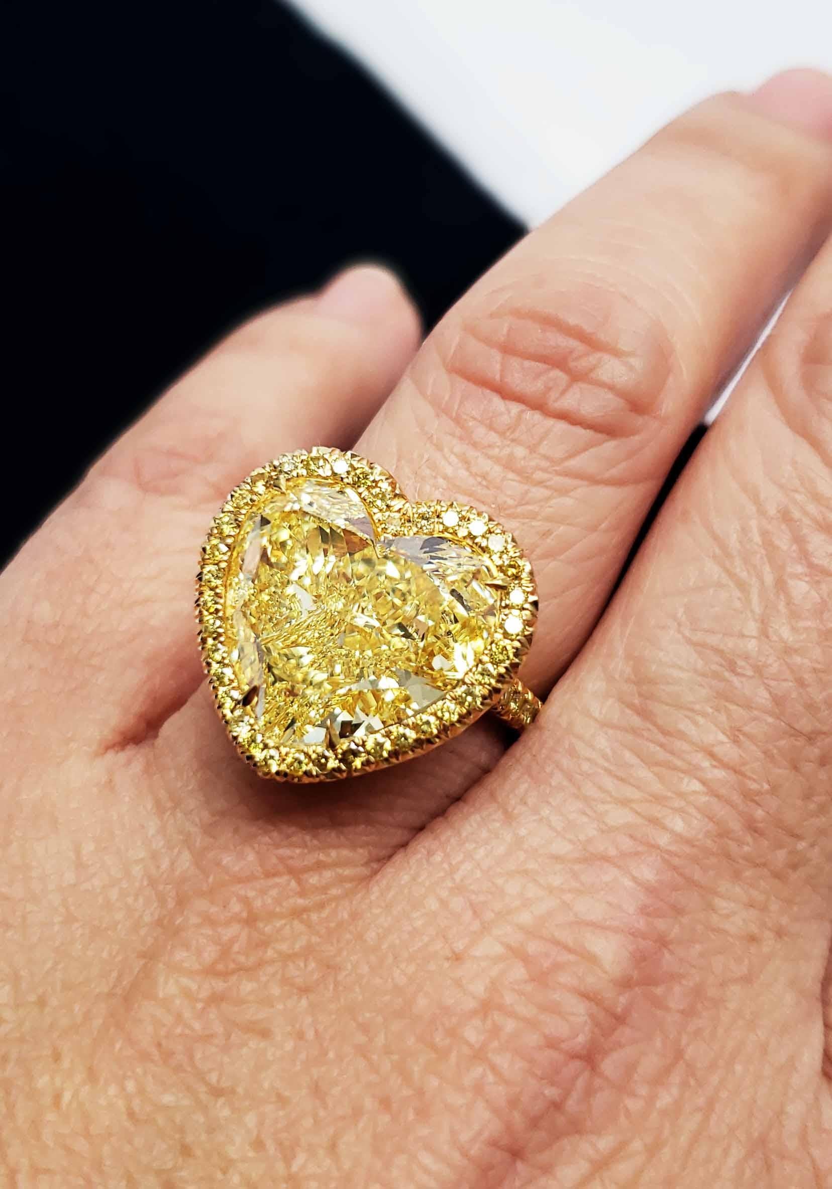 yellow diamond heart ring