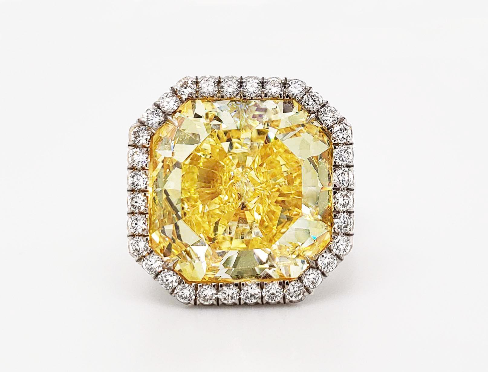 Scarselli 15 Karat Ausgefallener intensiv gelber Diamantring GIA innen lupenrein (Zeitgenössisch) im Angebot
