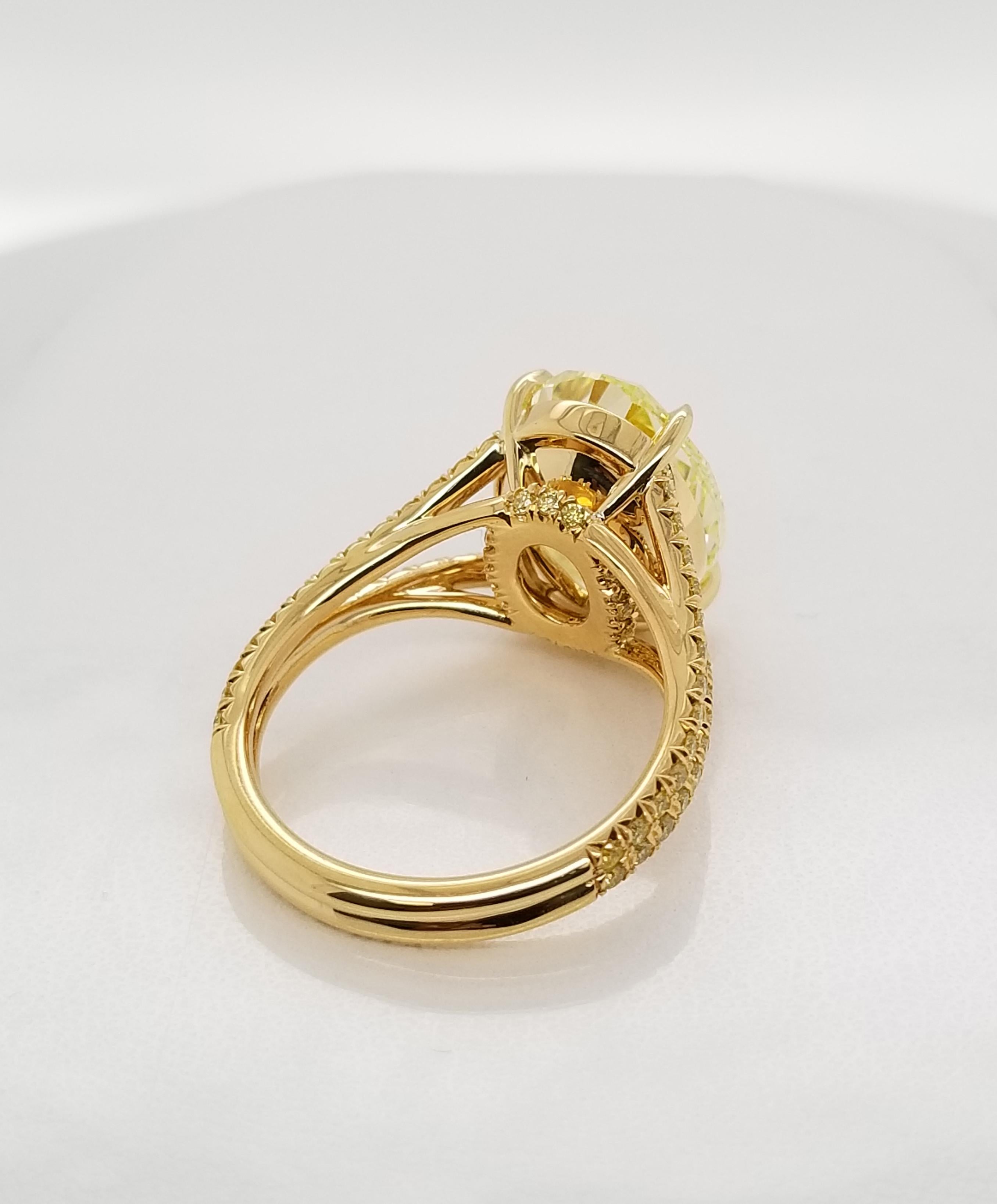 Contemporary Scarselli 18 Karat Gold Ring 6 Carat Fancy Intense Yellow Oval Cut Diamond For Sale