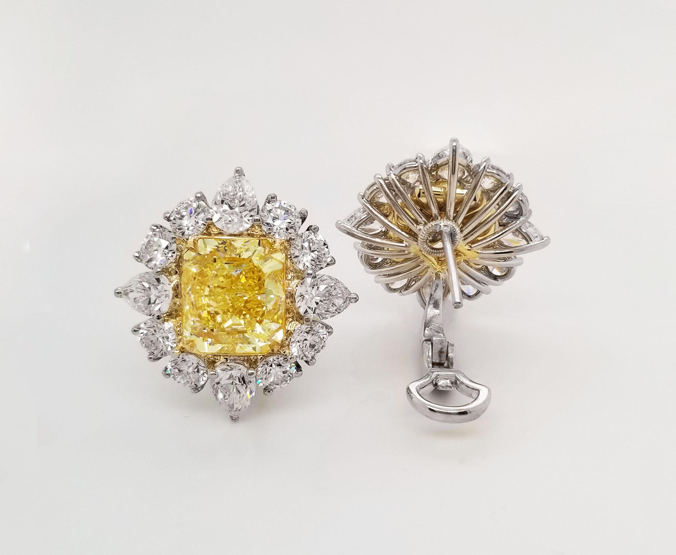 Scarselli 18k & Platinum Earrings 3 Carat Fancy Intense Yellow Each GIA In New Condition For Sale In New York, NY