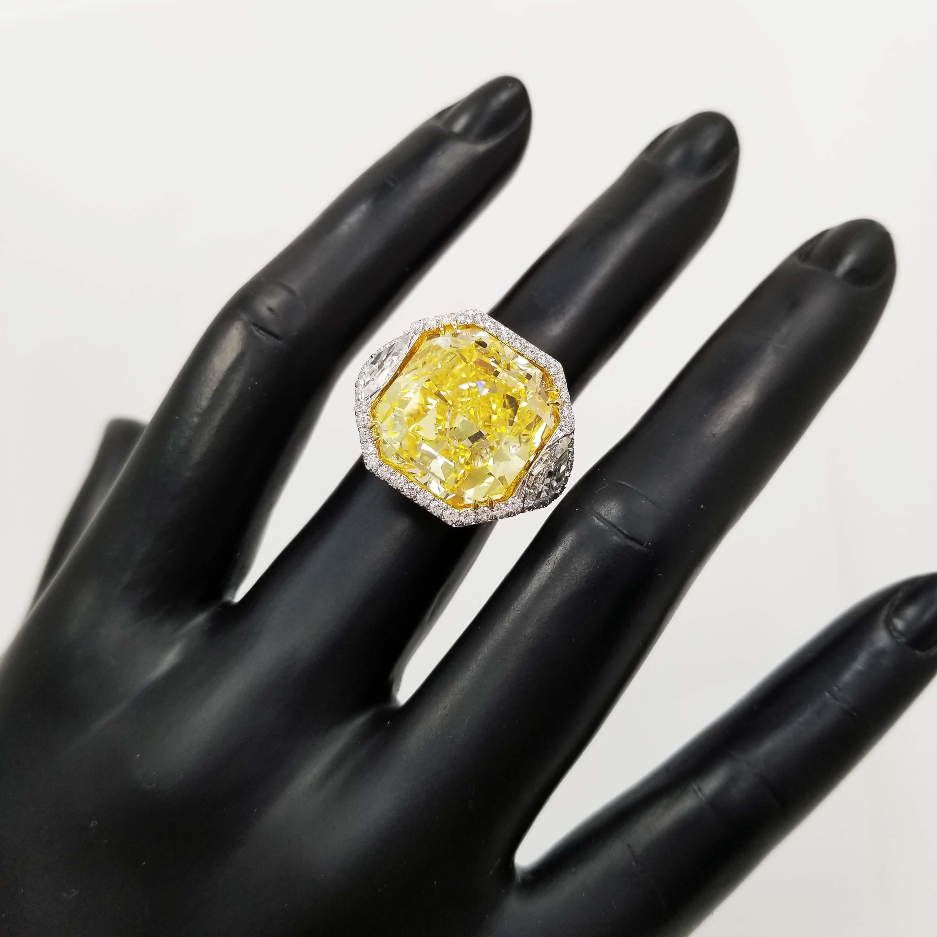 Taille radiant SCARSELLI Bague en diamant naturel jaune vif fantaisie de 20 carats certifié GIA en vente