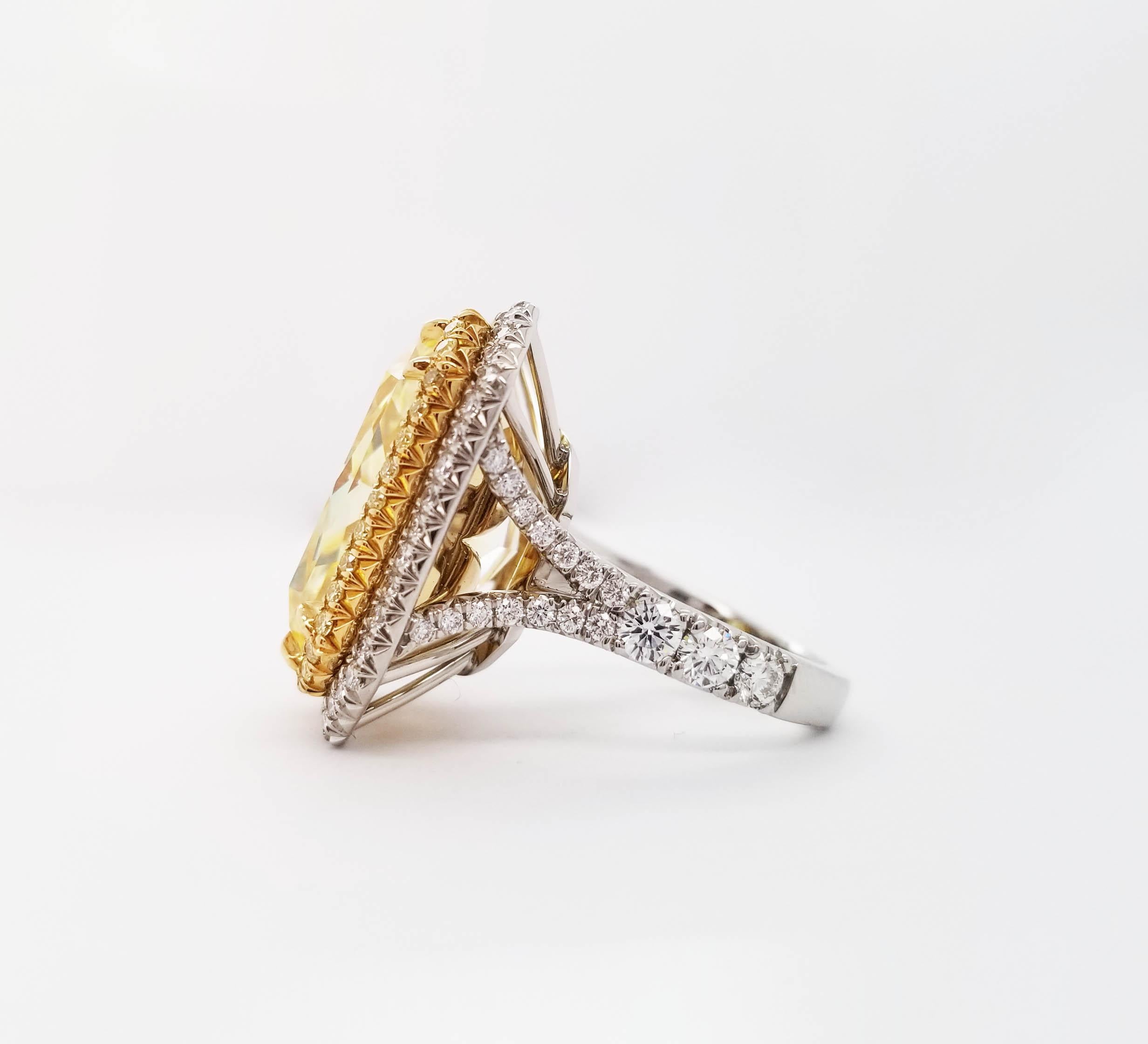 SCARSELLI Bague en platine avec diamant jaune fantaisie de 24 carats certifié GIA Pour femmes en vente
